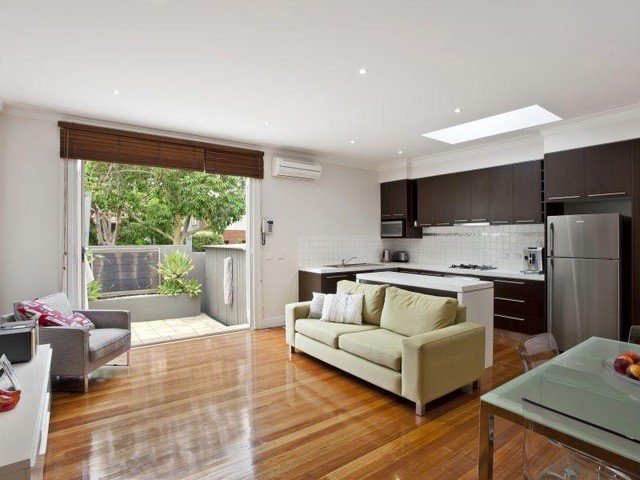 453 Tooronga Road, Hawthorn East image 2