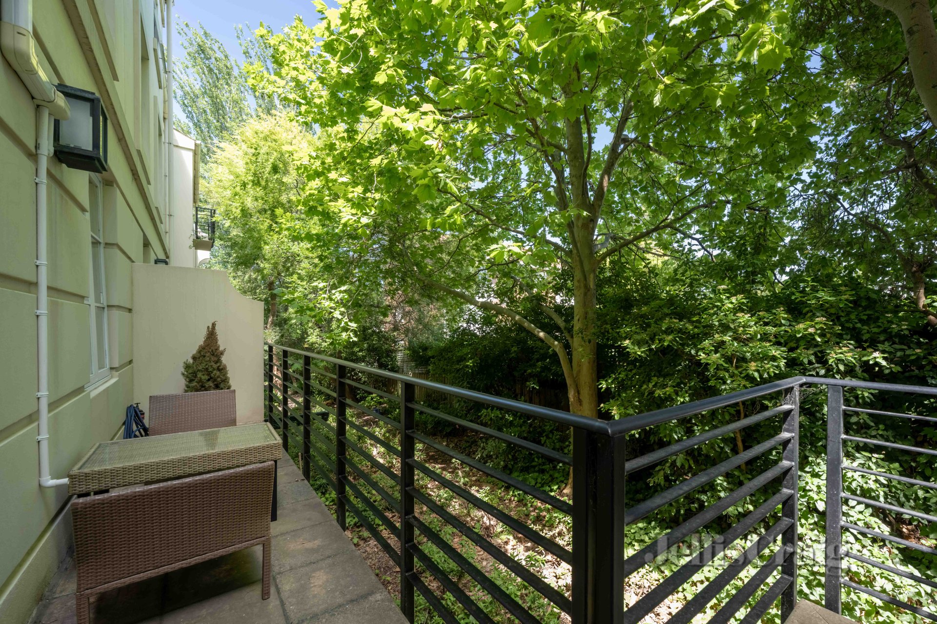 45/380 Toorak Road, South Yarra image 6