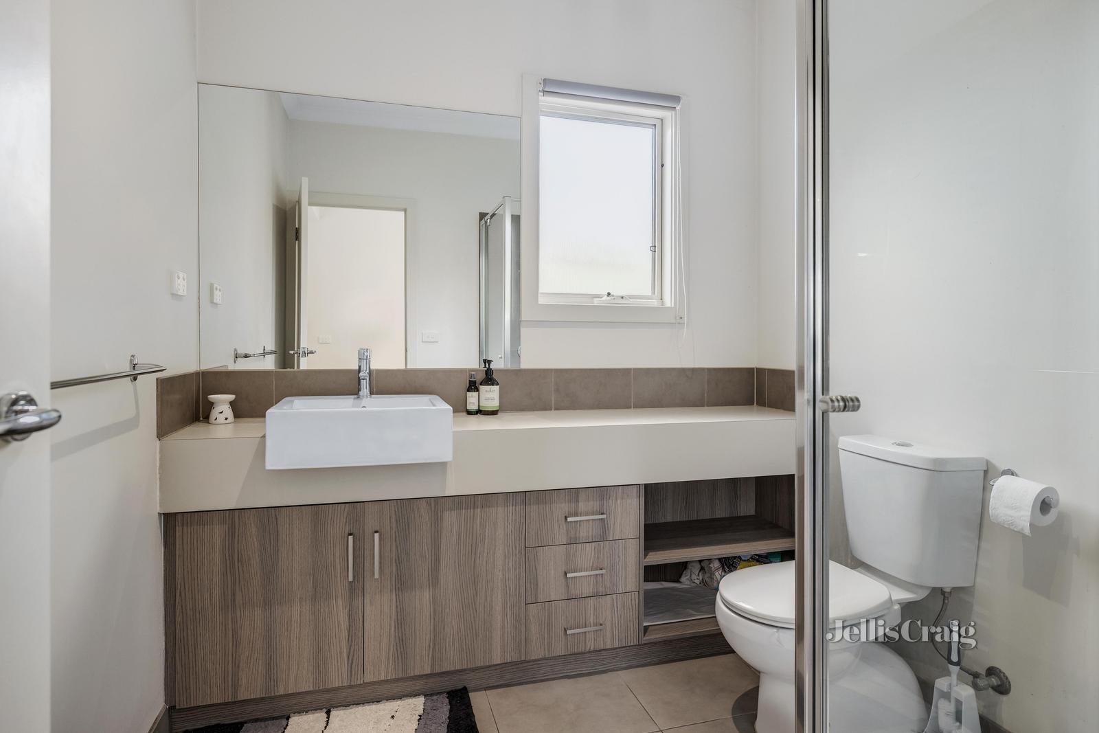 4/55 Lorimer Street, Greensborough image 4