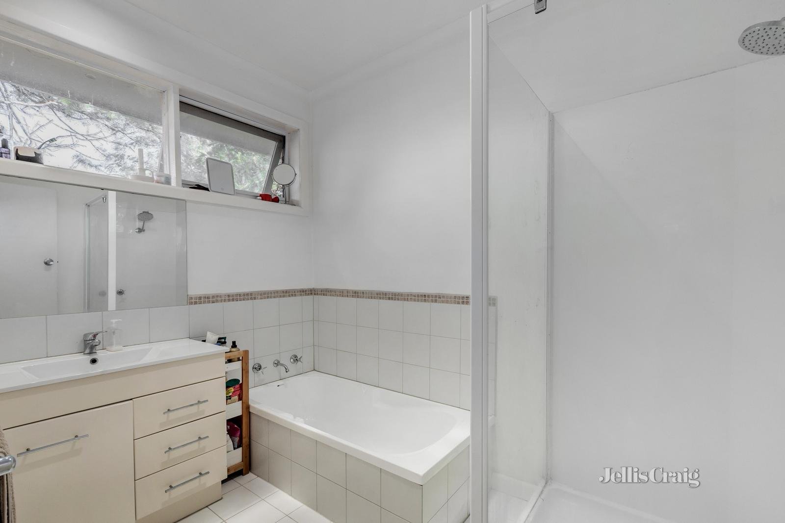 4/552 Barkers Road, Hawthorn East image 6