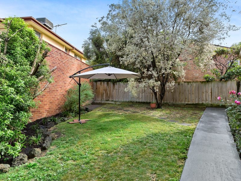 Property Gallery Thumbnail 3