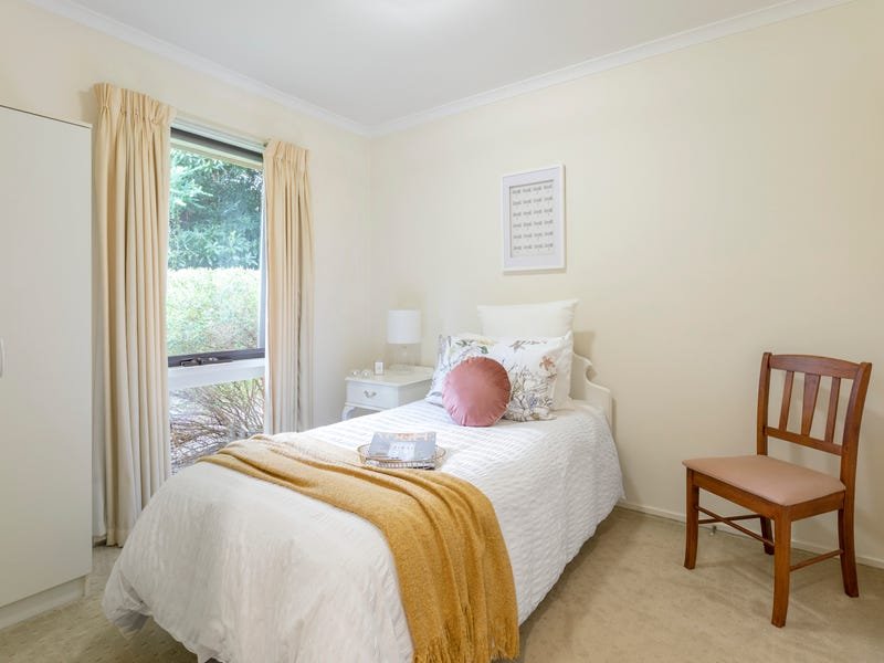 Property Gallery Thumbnail 8