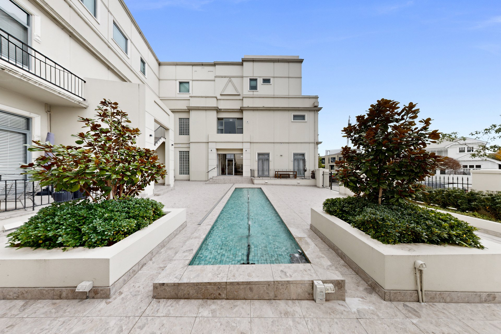 4/56 Beach Road, Hampton image 2