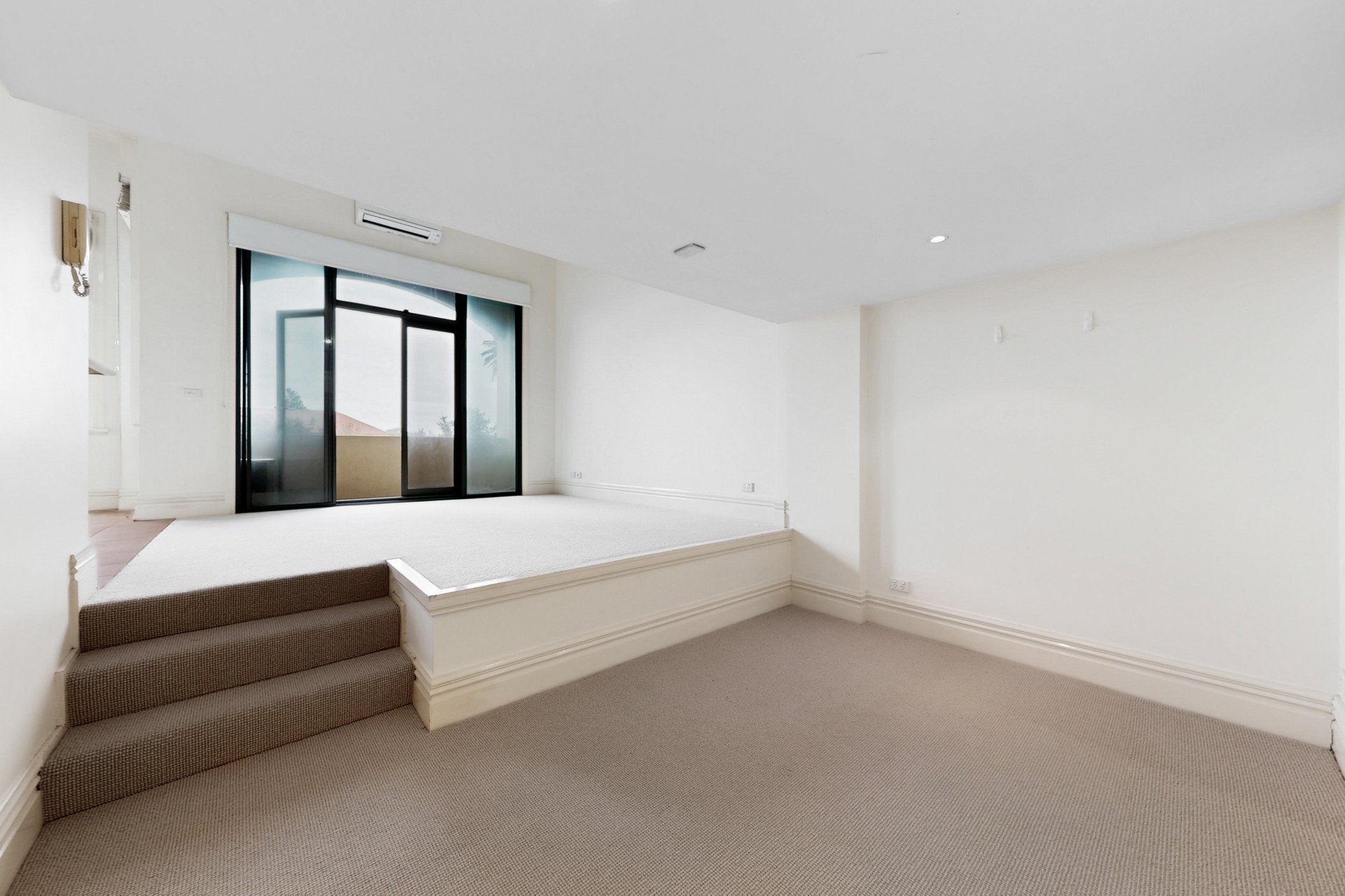 4/56 Beach Road, Hampton image 9