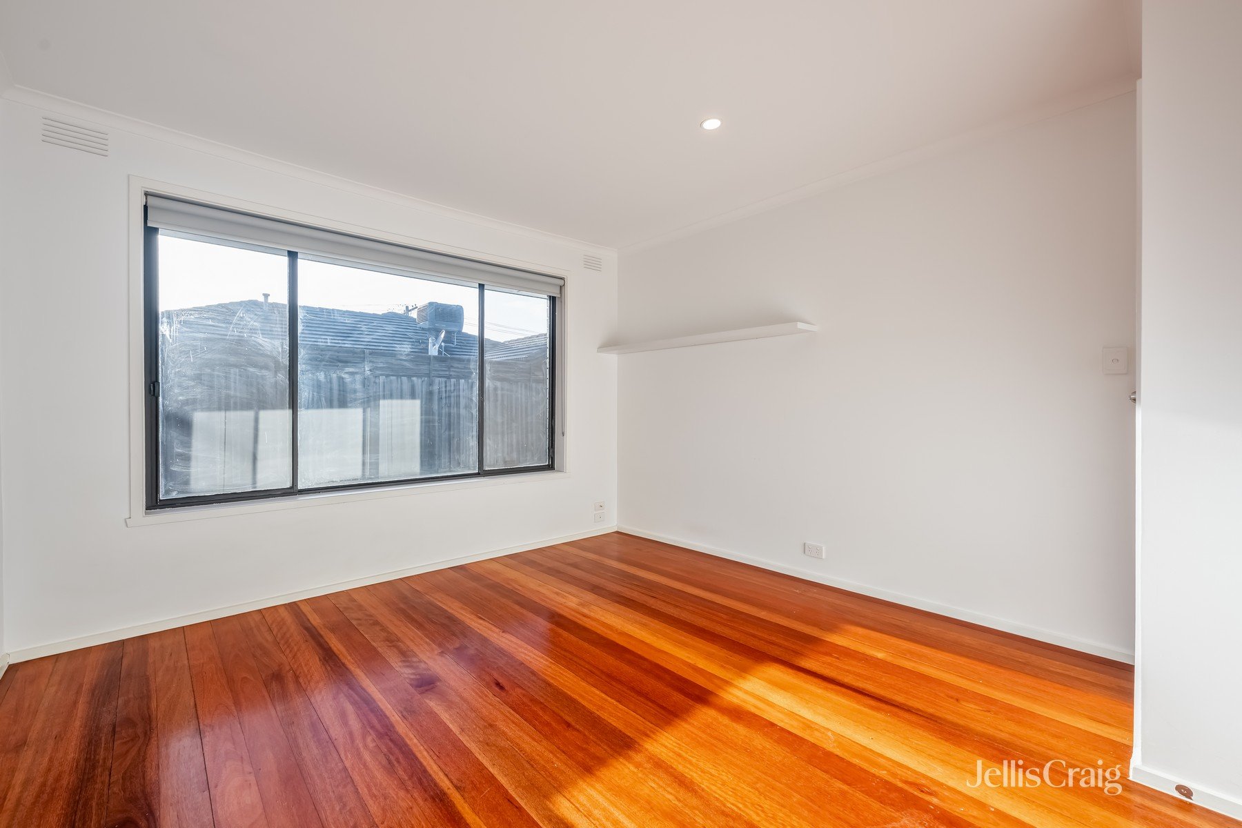 4/56 King William Street, Reservoir image 3