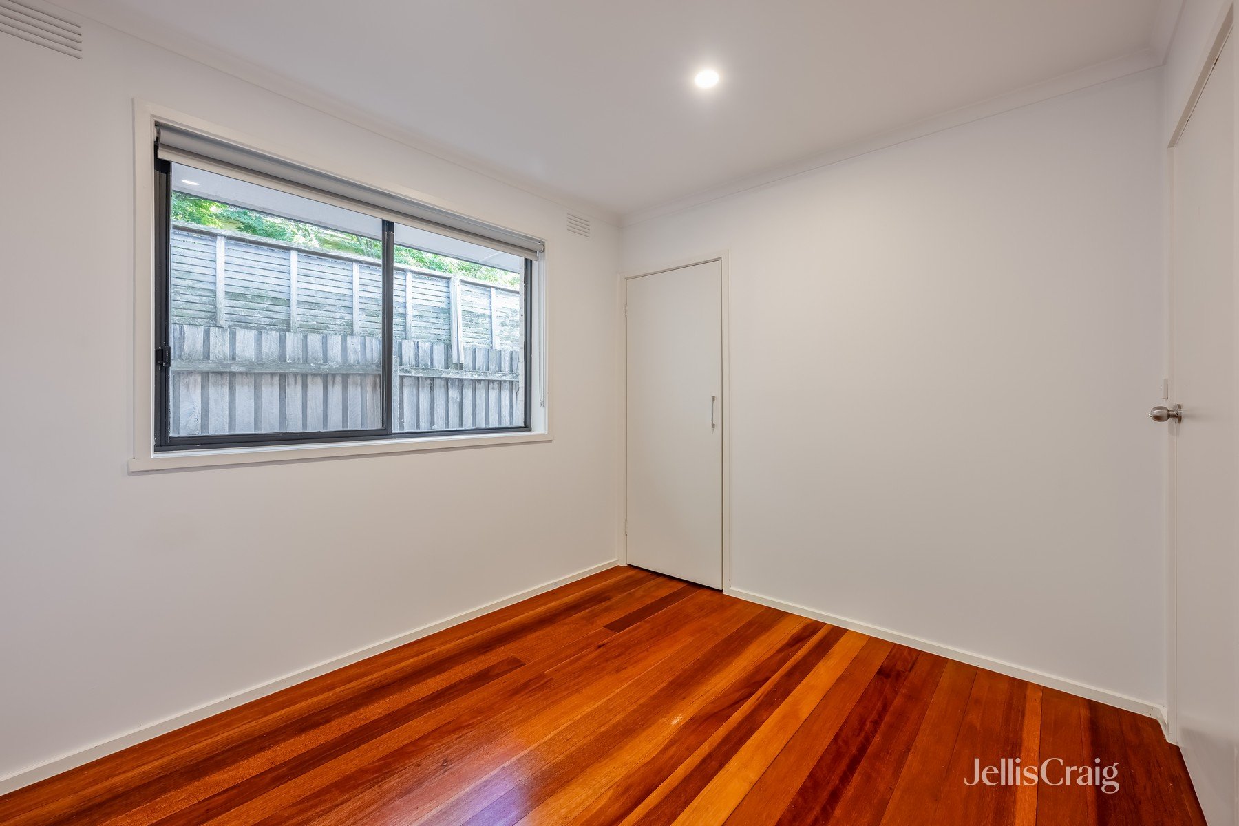 4/56 King William Street, Reservoir image 5