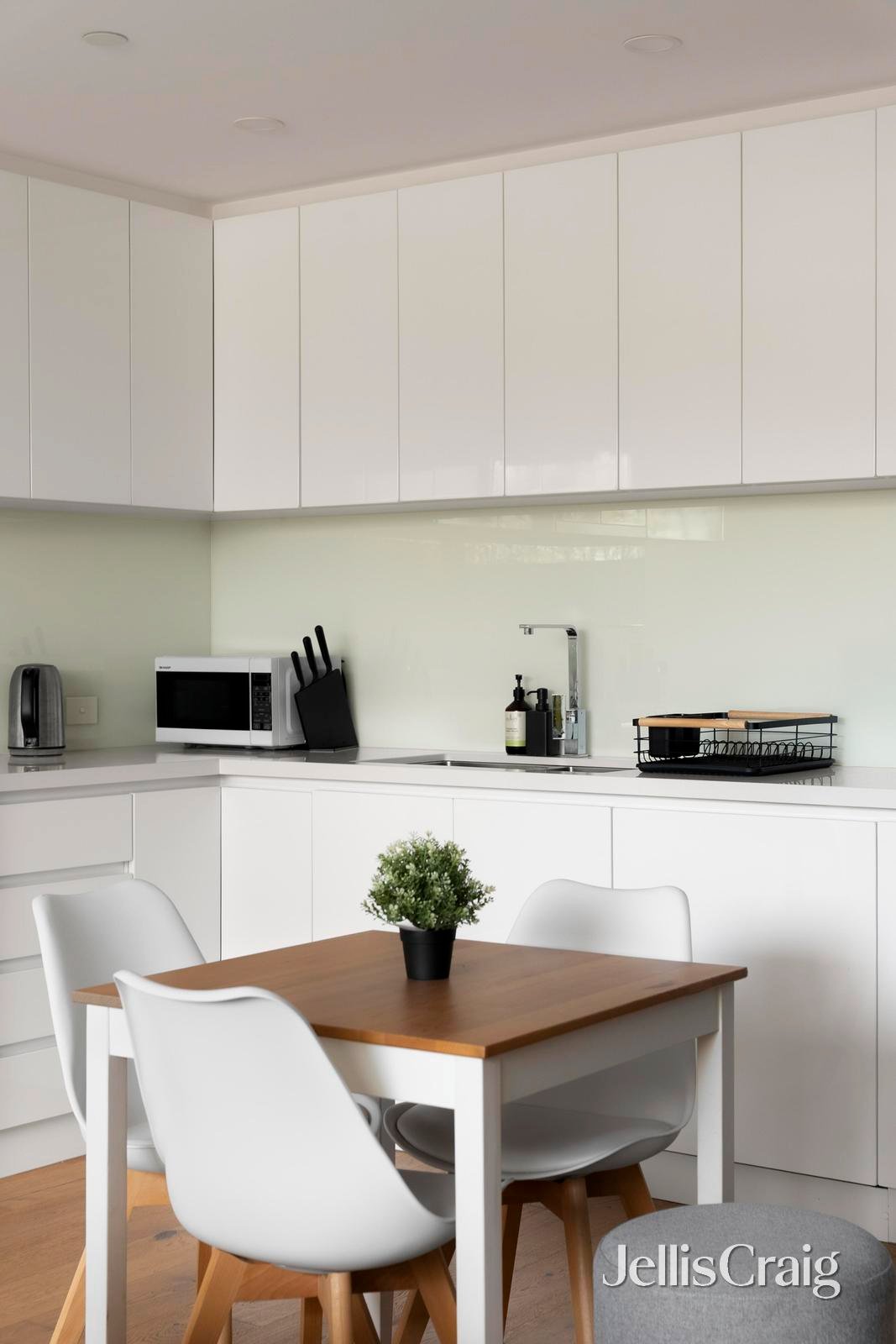 4/57 Station Street, Fairfield image 9