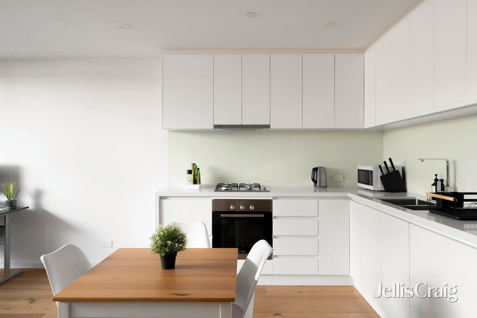 4/57 Station Street, Fairfield image 10
