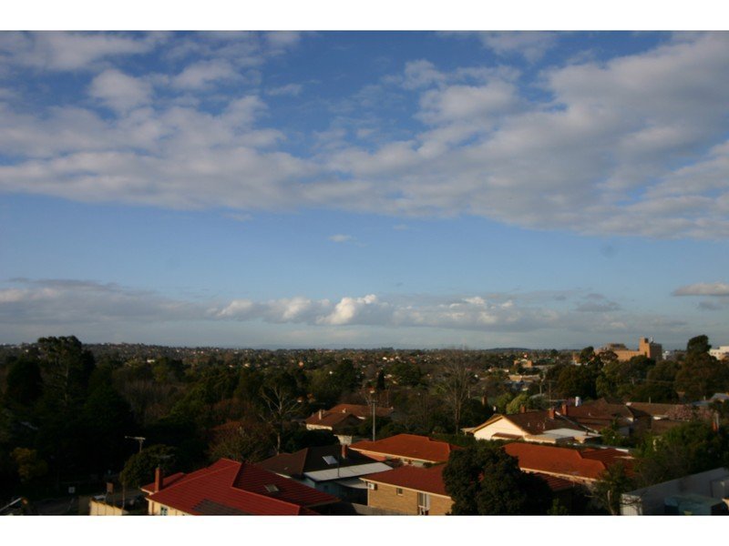 45/781 Whitehorse Road, Mont Albert image 2