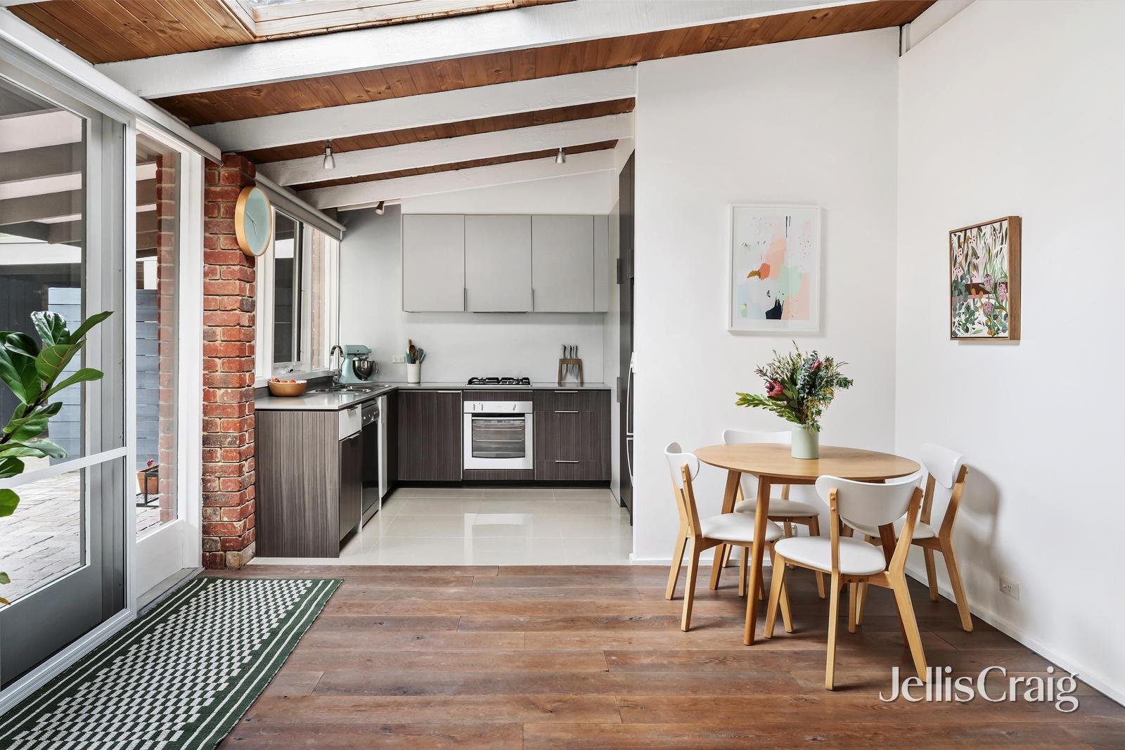 4/58B Looker Road, Montmorency image 5