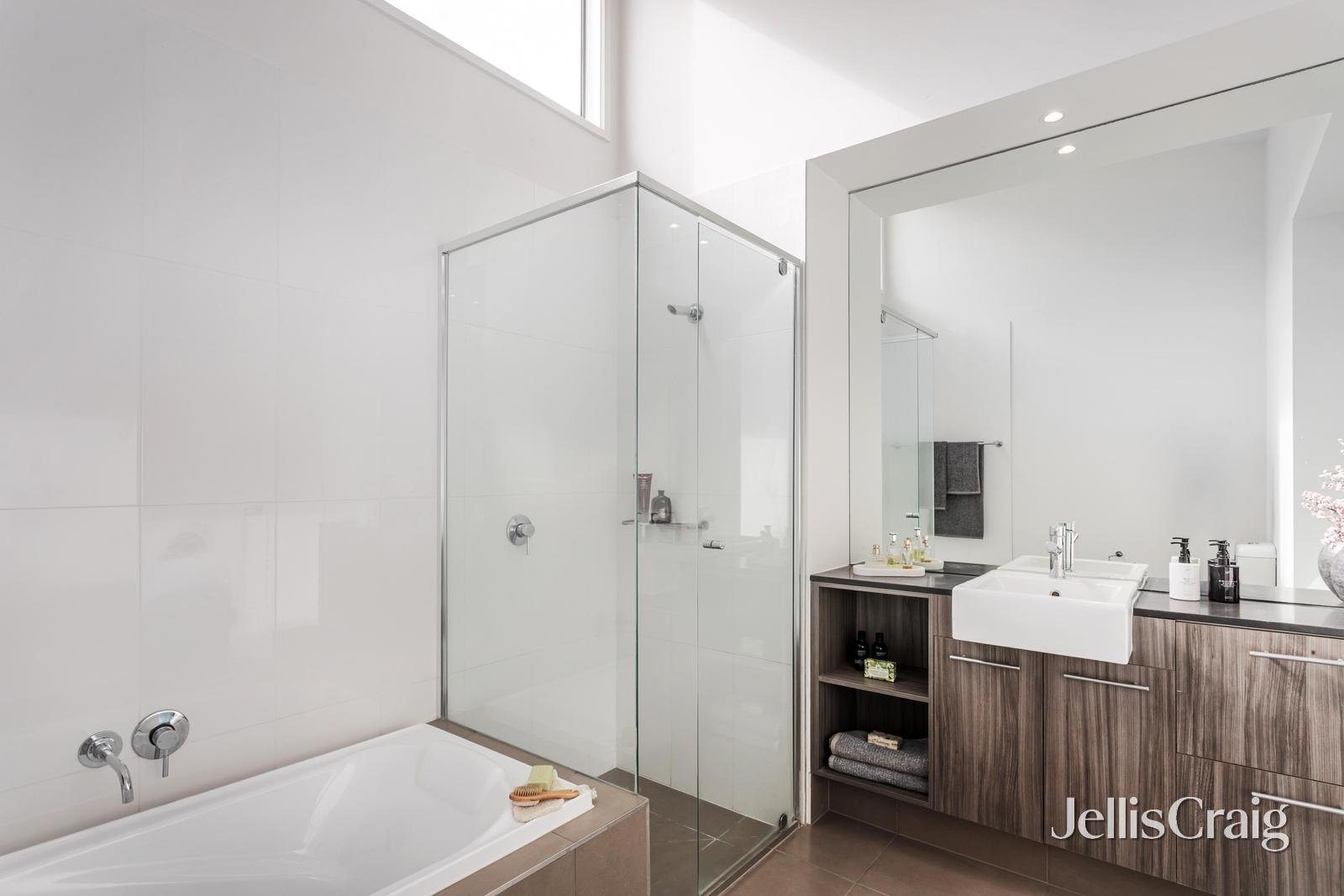 4/595 Burke Road, Camberwell image 6