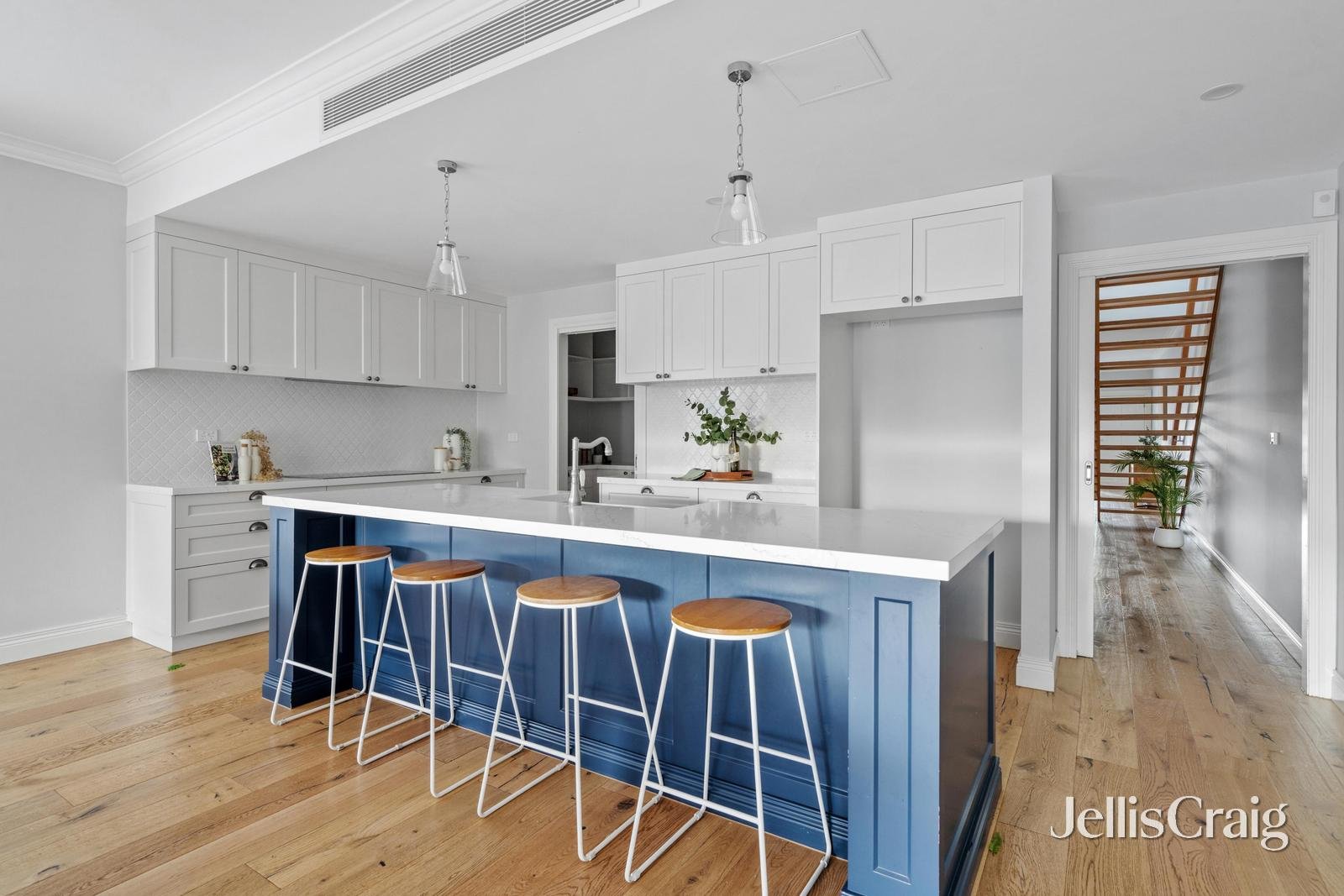 45b Lawson Parade, Highett image 3