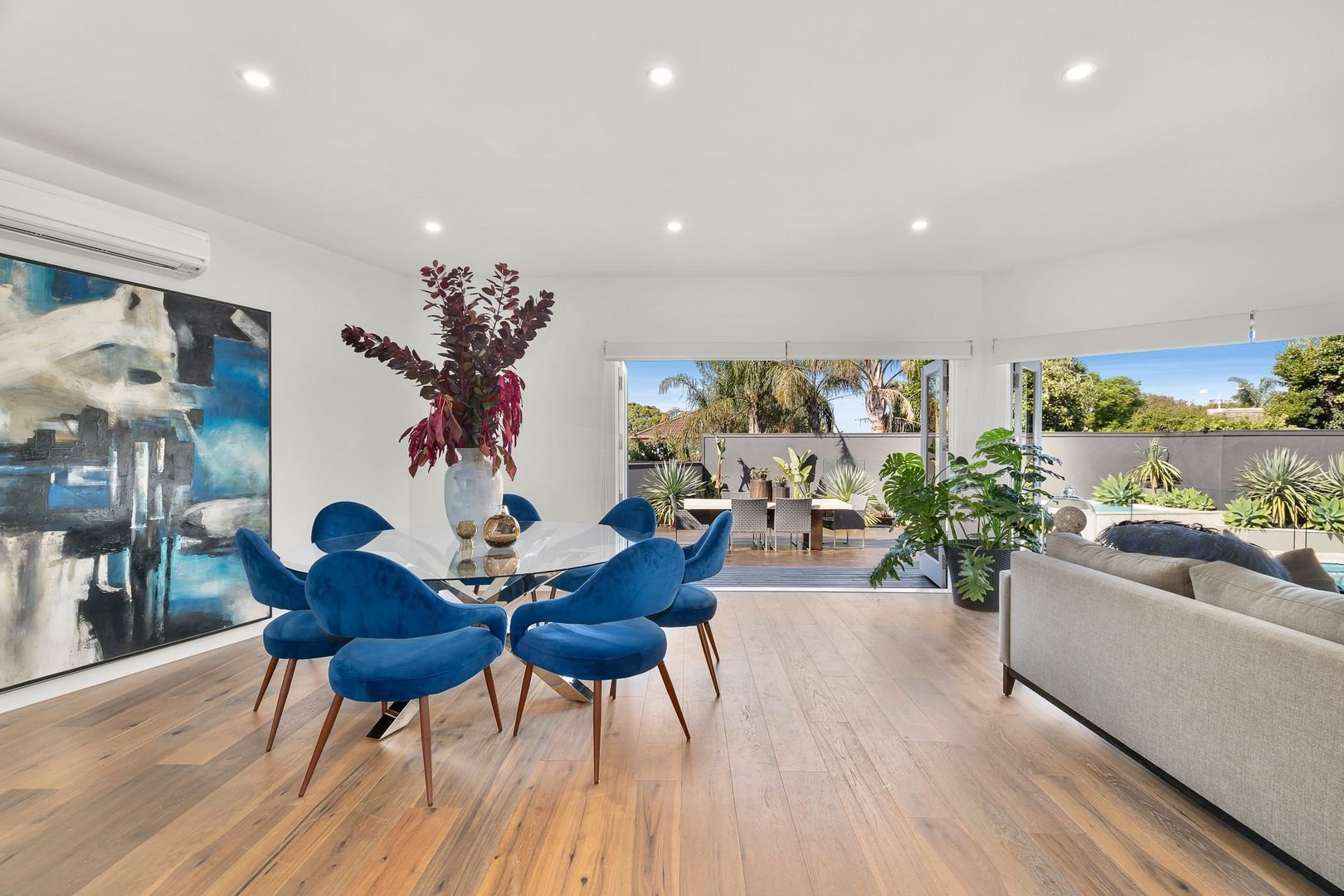 Property Gallery Thumbnail 4