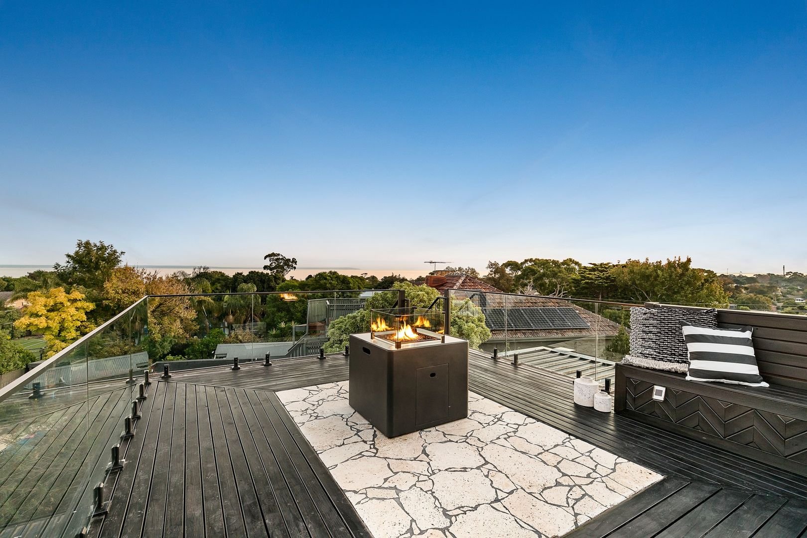 Property Gallery Thumbnail 14