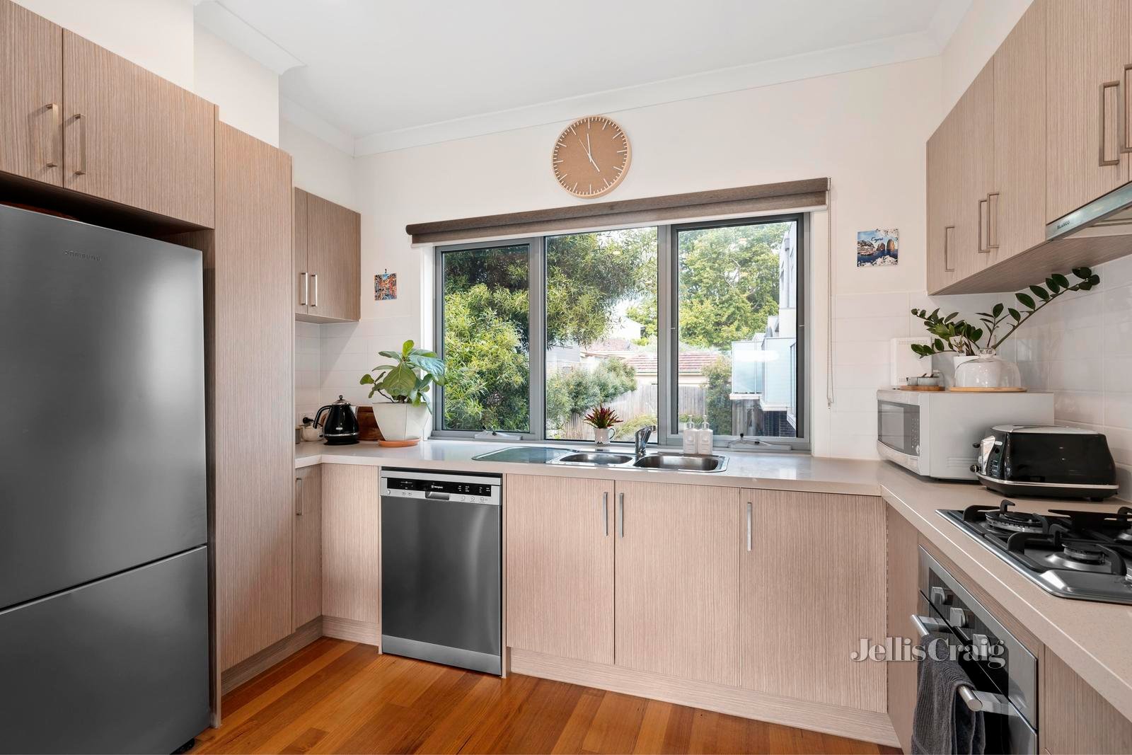 4/6 Berwick Street, Lilydale image 5