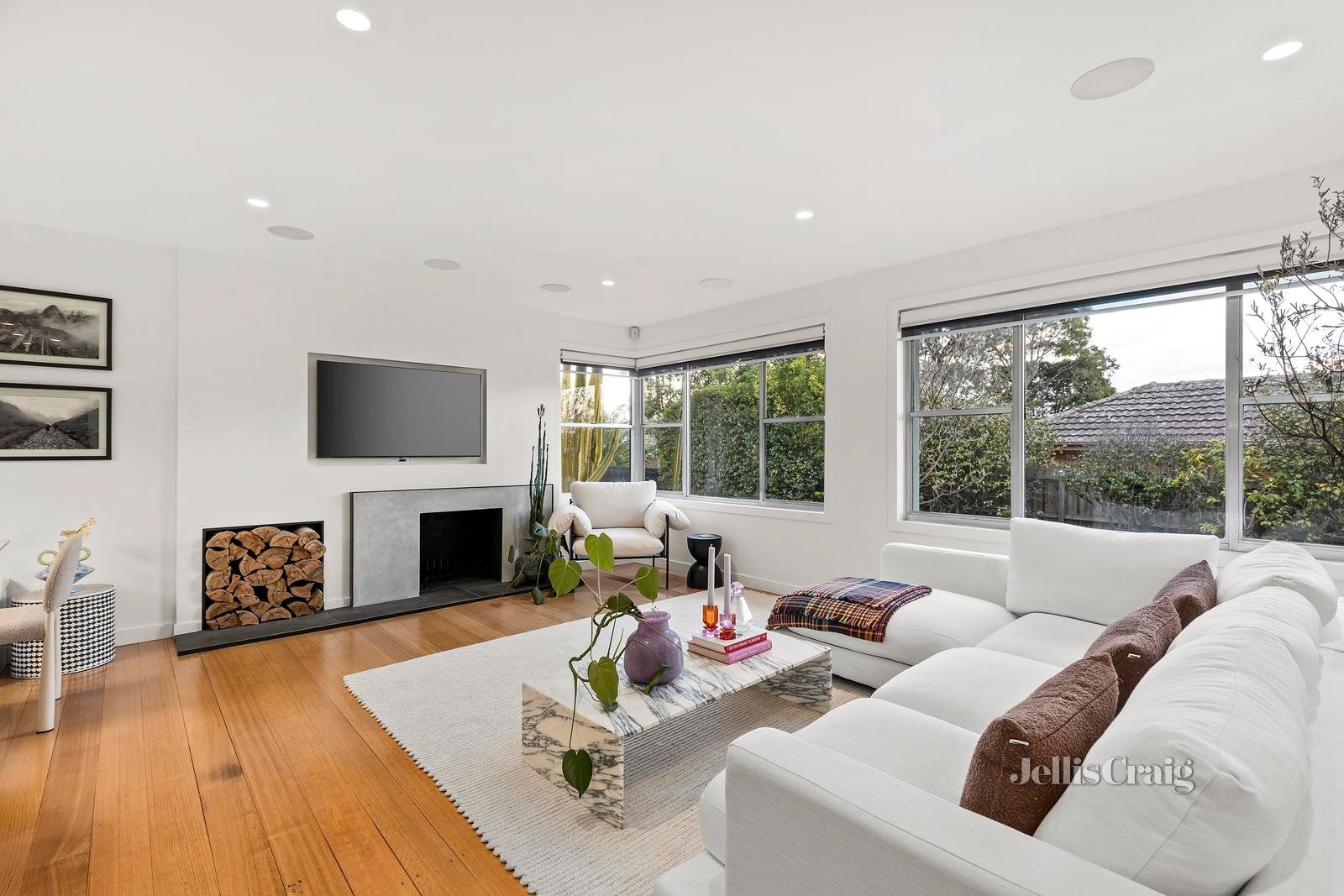 46 Blazey Road, Croydon South image 2