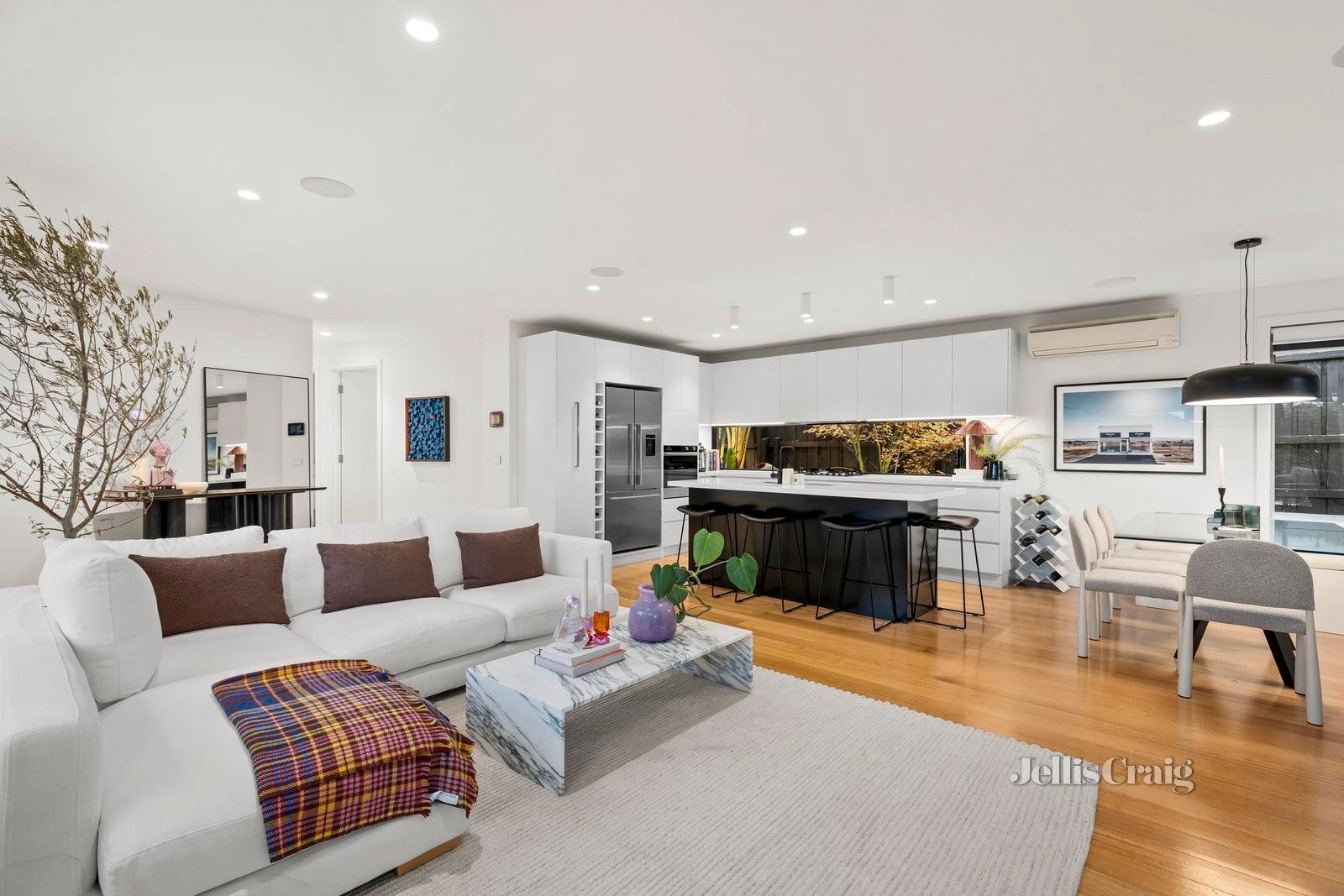 46 Blazey Road, Croydon South image 5