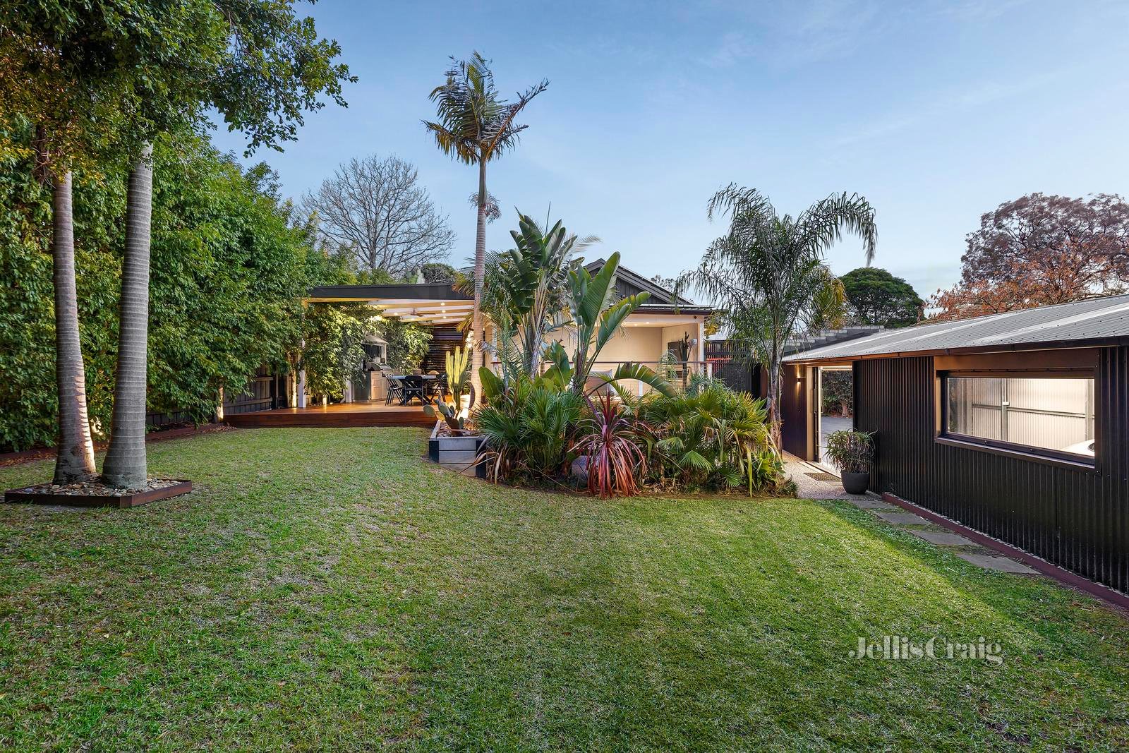 46 Blazey Road, Croydon South image 14