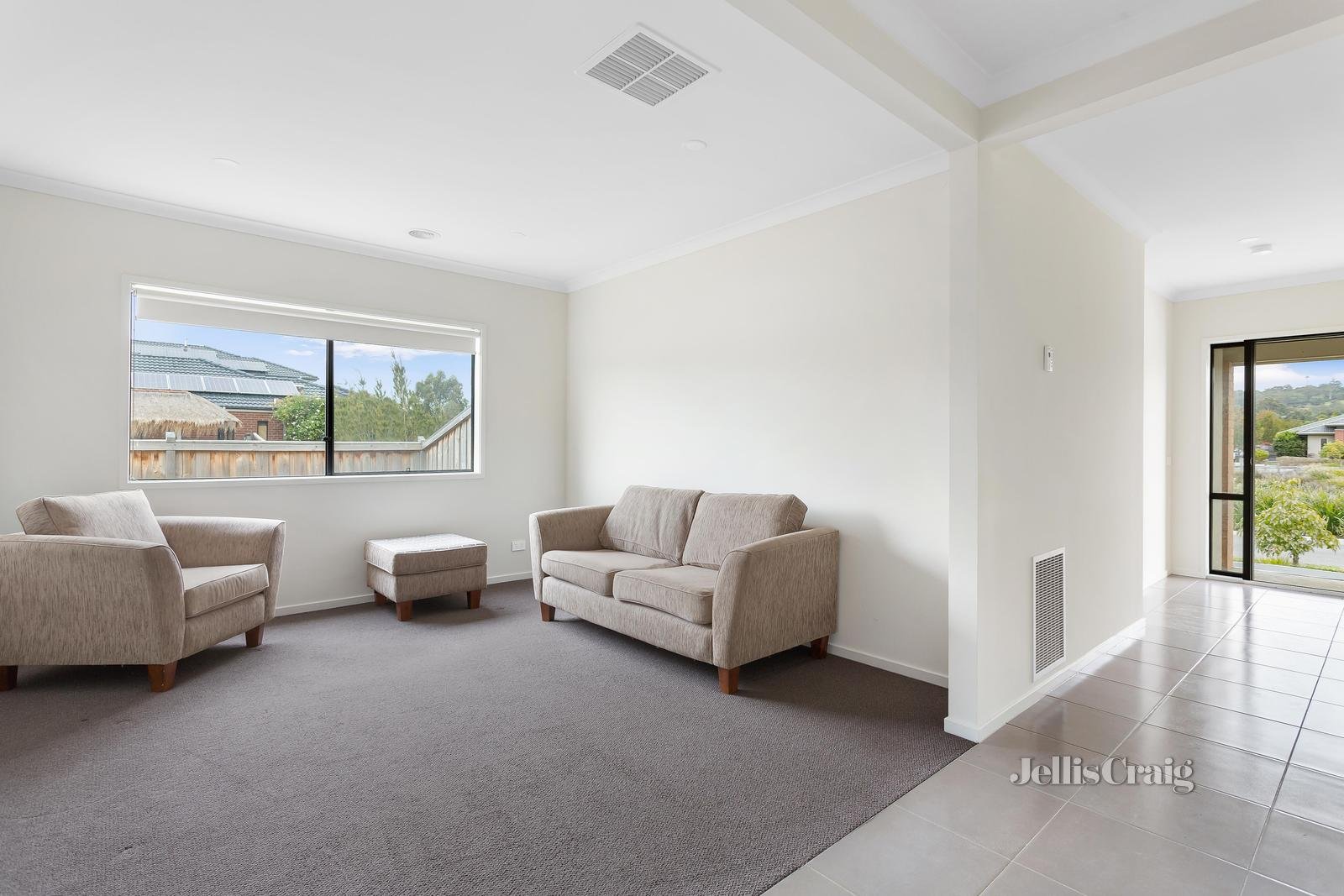 46 Boyce Boulevard, Mernda image 3