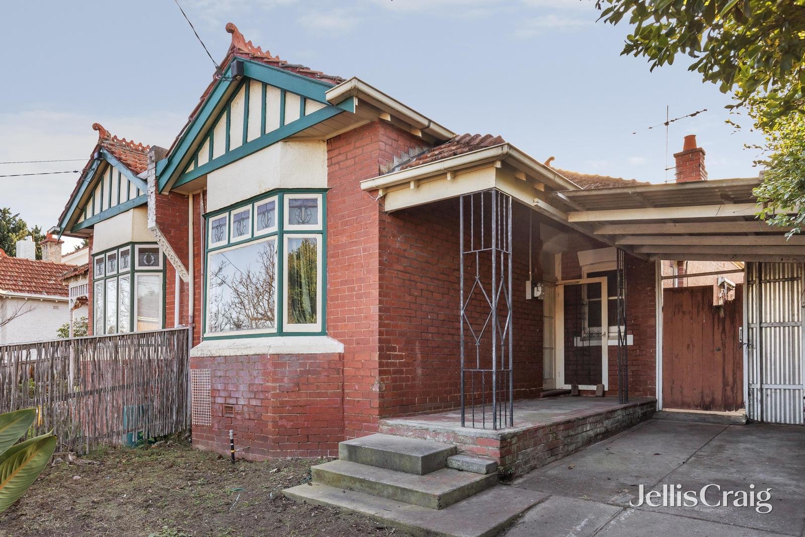46 Byron Street, Elwood image 3