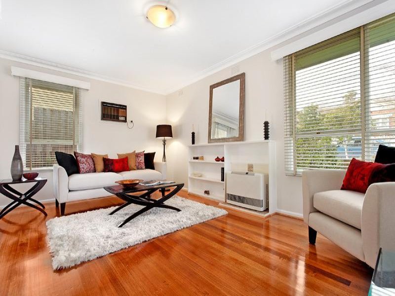 4/6 Carlyle Street, Hawthorn East image 2
