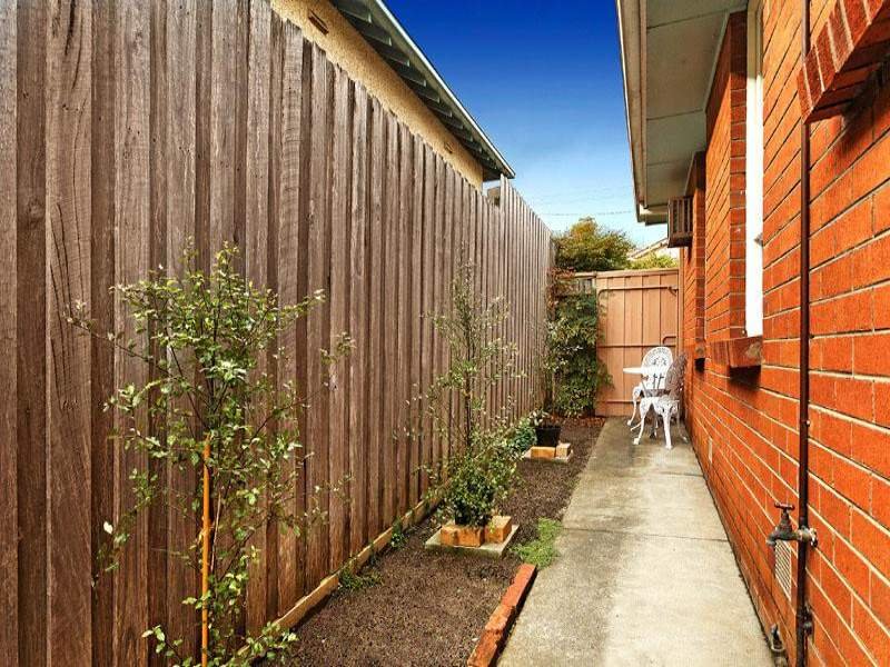 4/6 Carlyle Street, Hawthorn East image 6