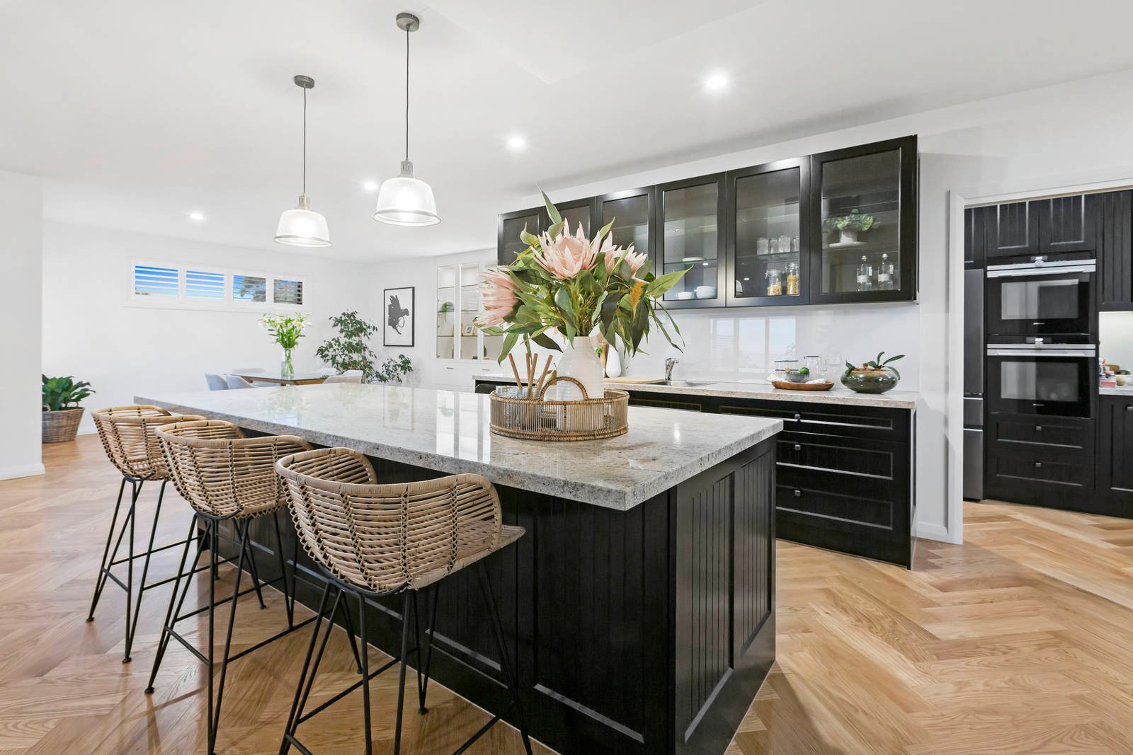 Property Gallery Thumbnail 3