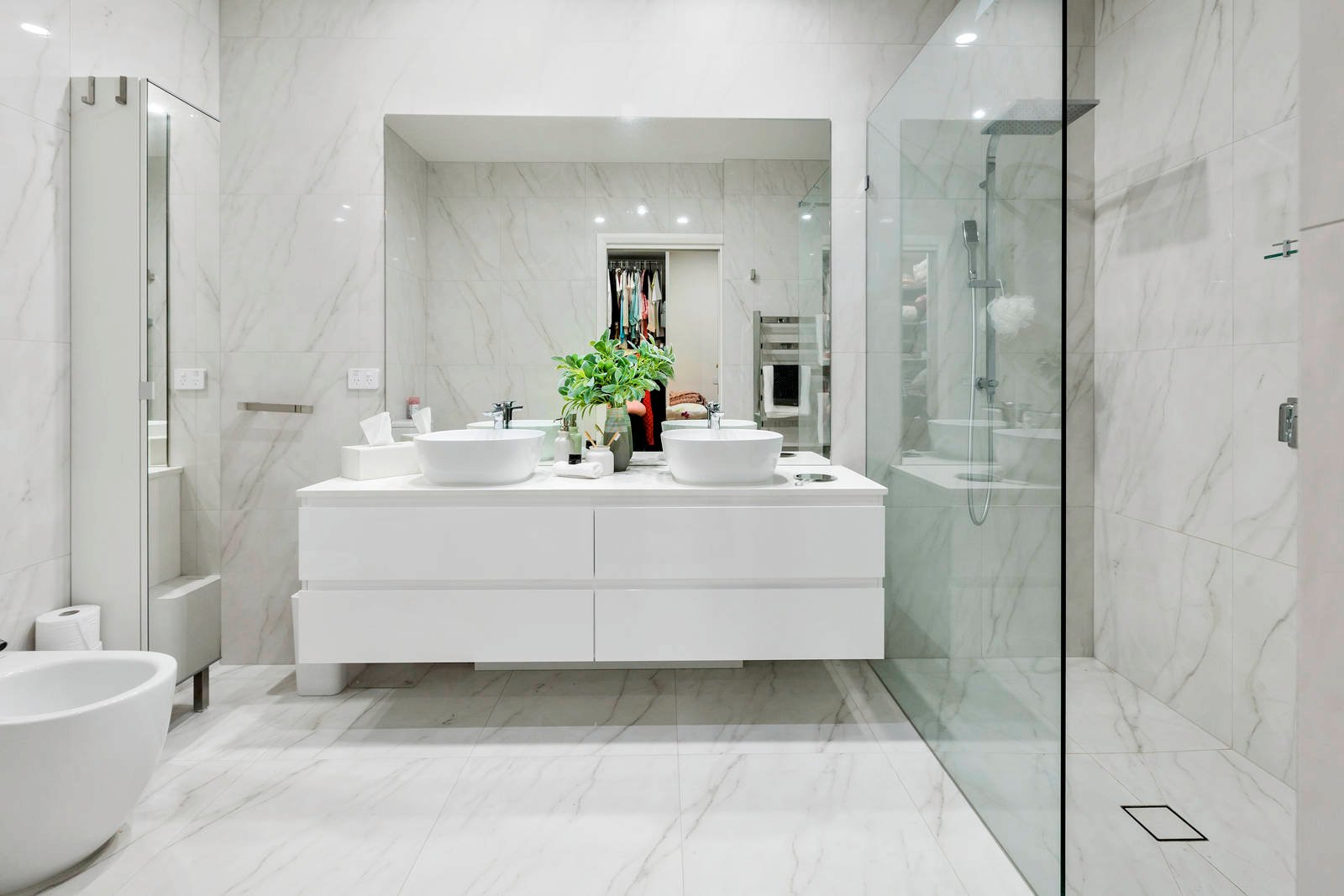 Property Gallery Thumbnail 7