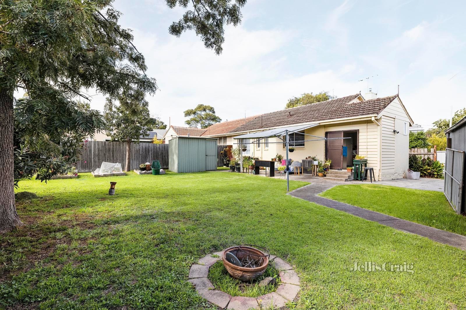 46 Coomalie Crescent, Heidelberg West image 8