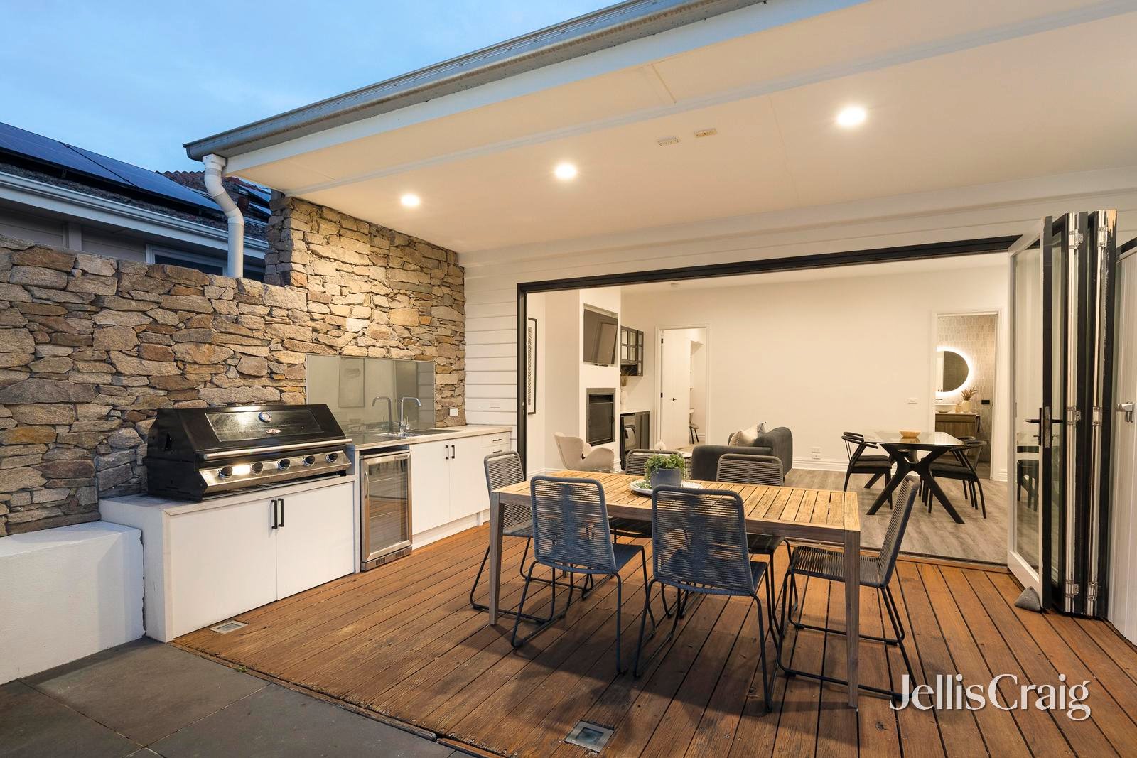 46 David Street, Hampton image 19