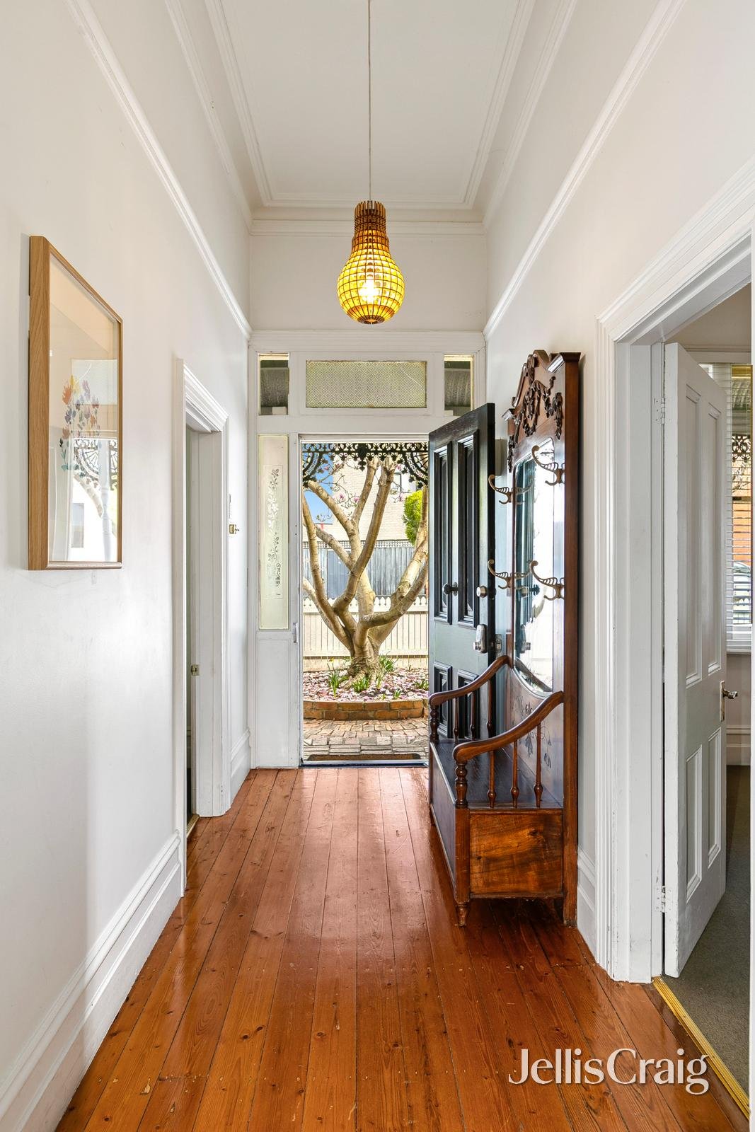 46 Davies Street, Newport image 10