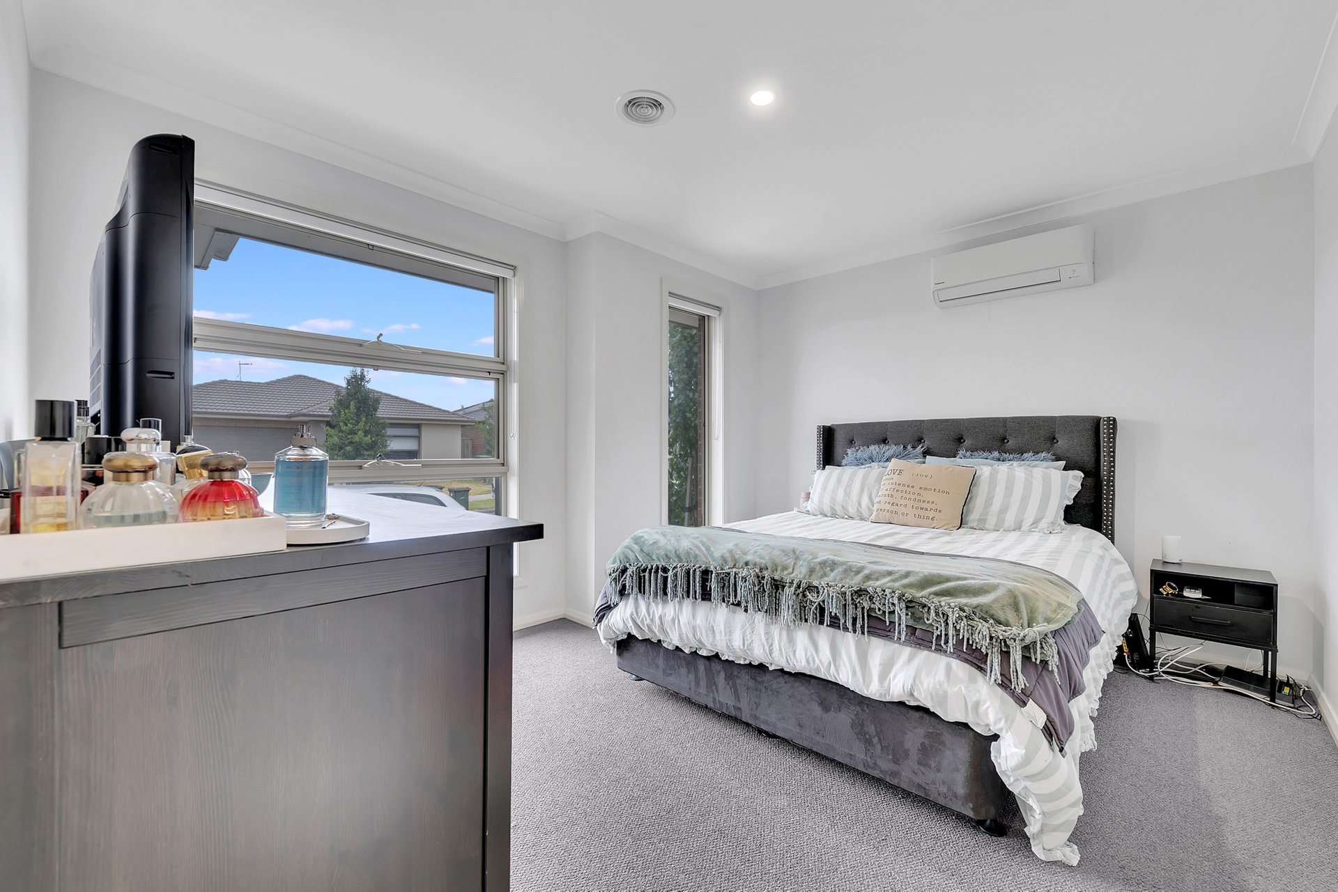 46 Devereux Way, Charlemont image 3