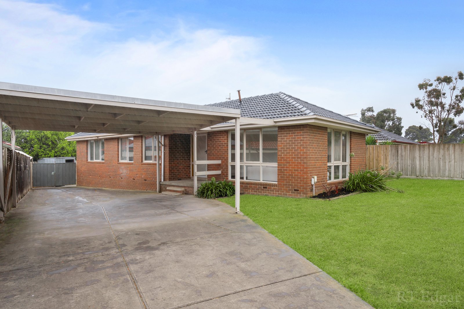 Property Gallery - Main Image