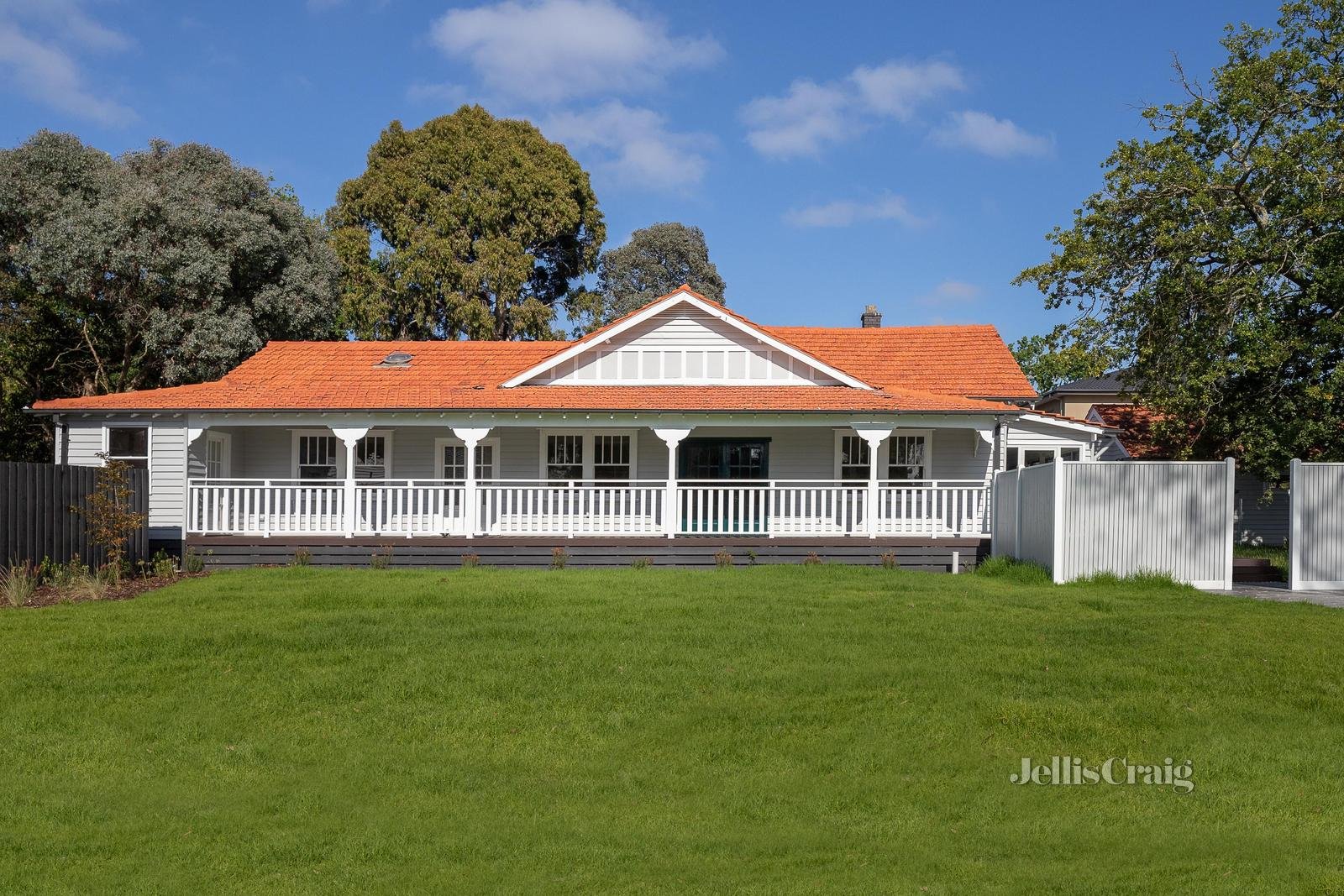 46 Glenburnie Road, Mitcham image 3