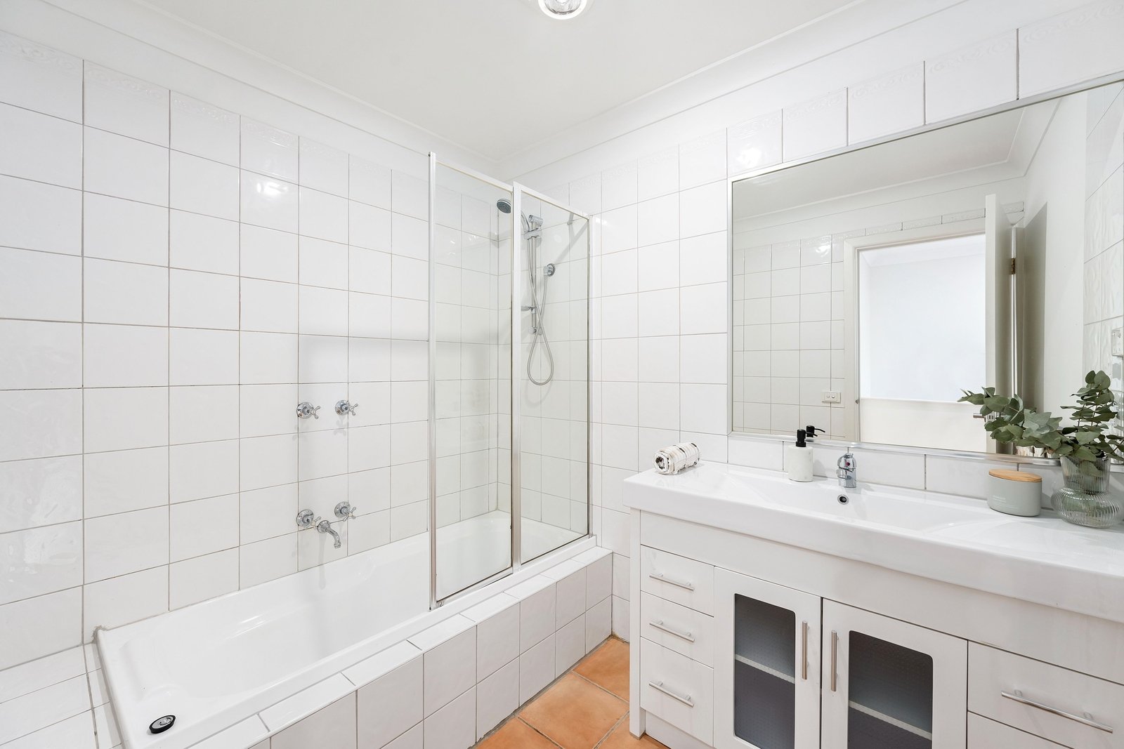 Property Gallery Thumbnail 7