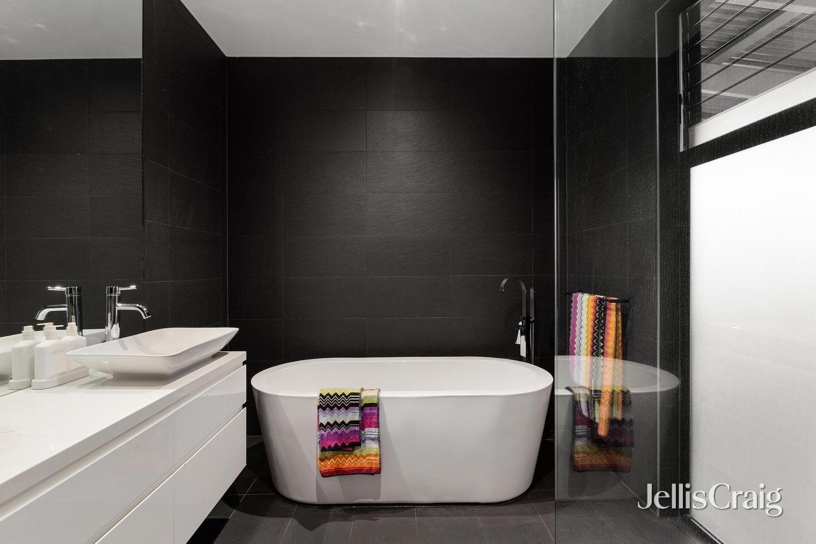 46 Henry Street, Eltham image 9