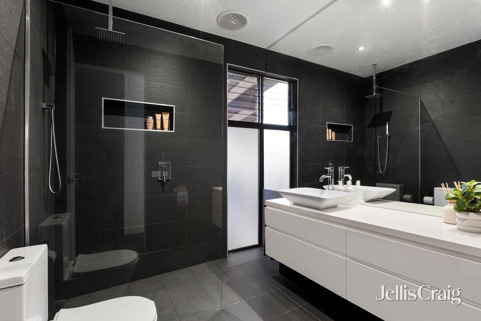46 Henry Street, Eltham image 12