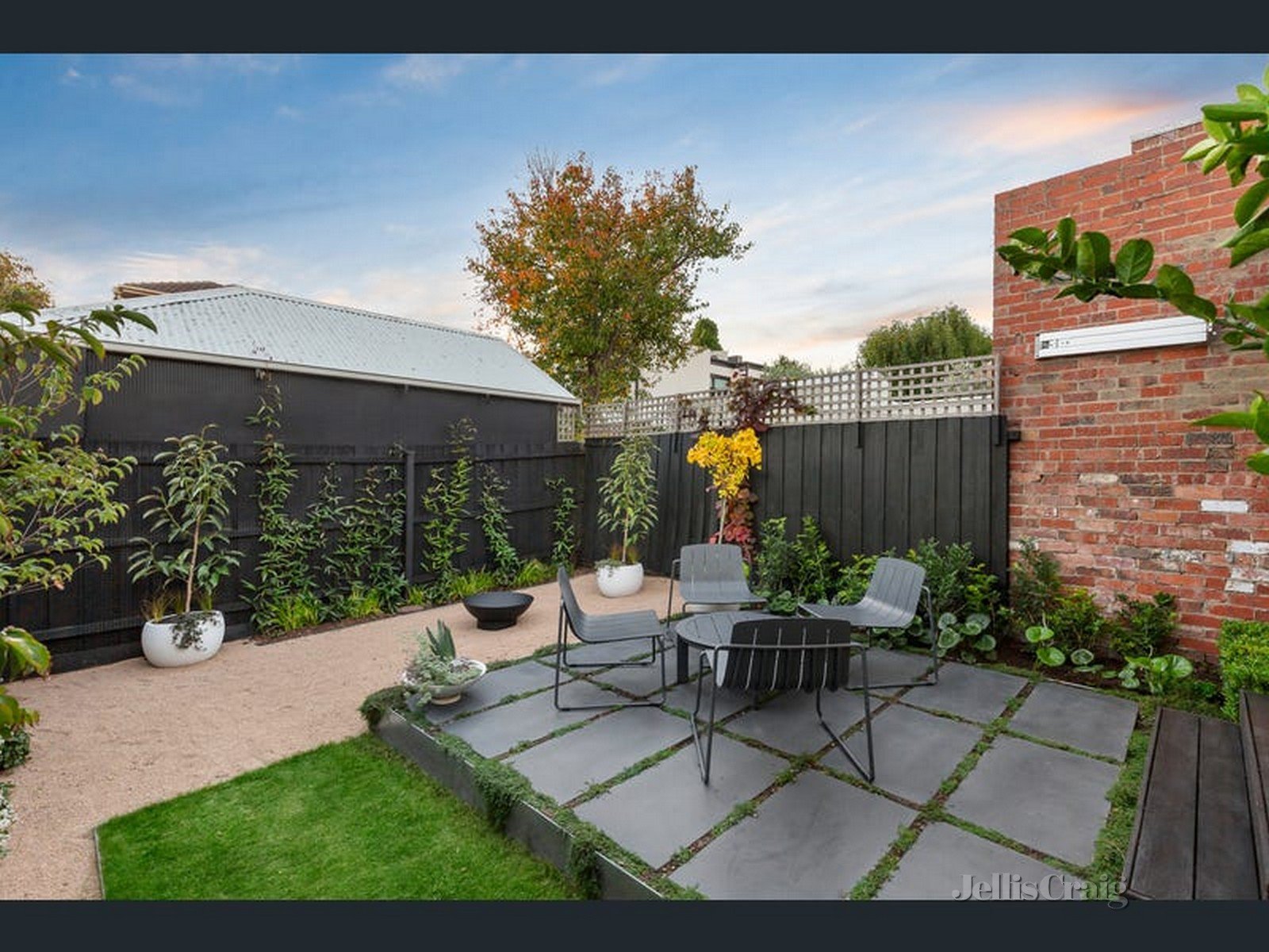 46 Highbury Grove, Prahran image 13