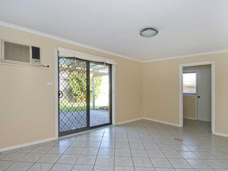 46 Homestead Drive, St Albans Park image 5