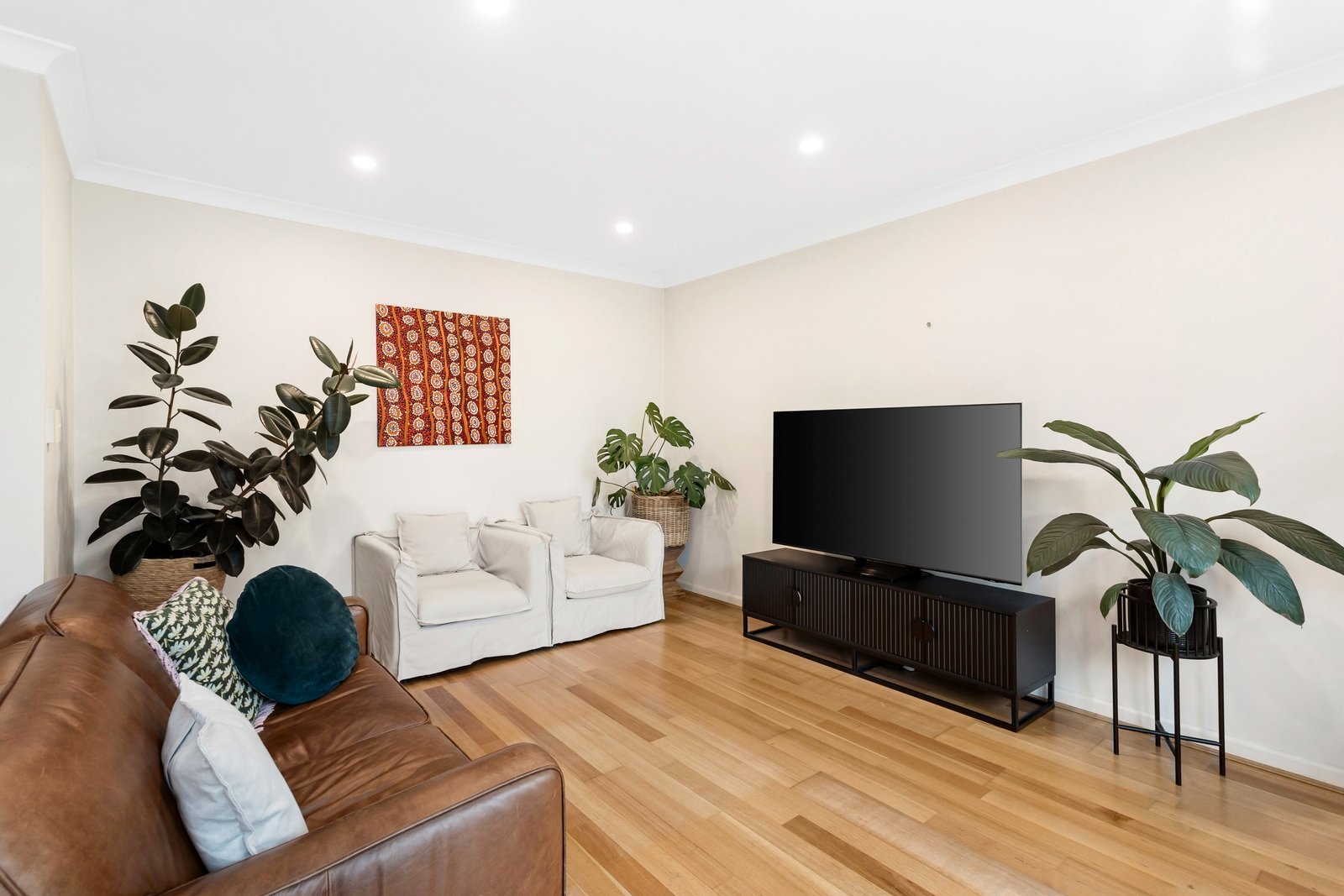 Property Gallery Thumbnail 2