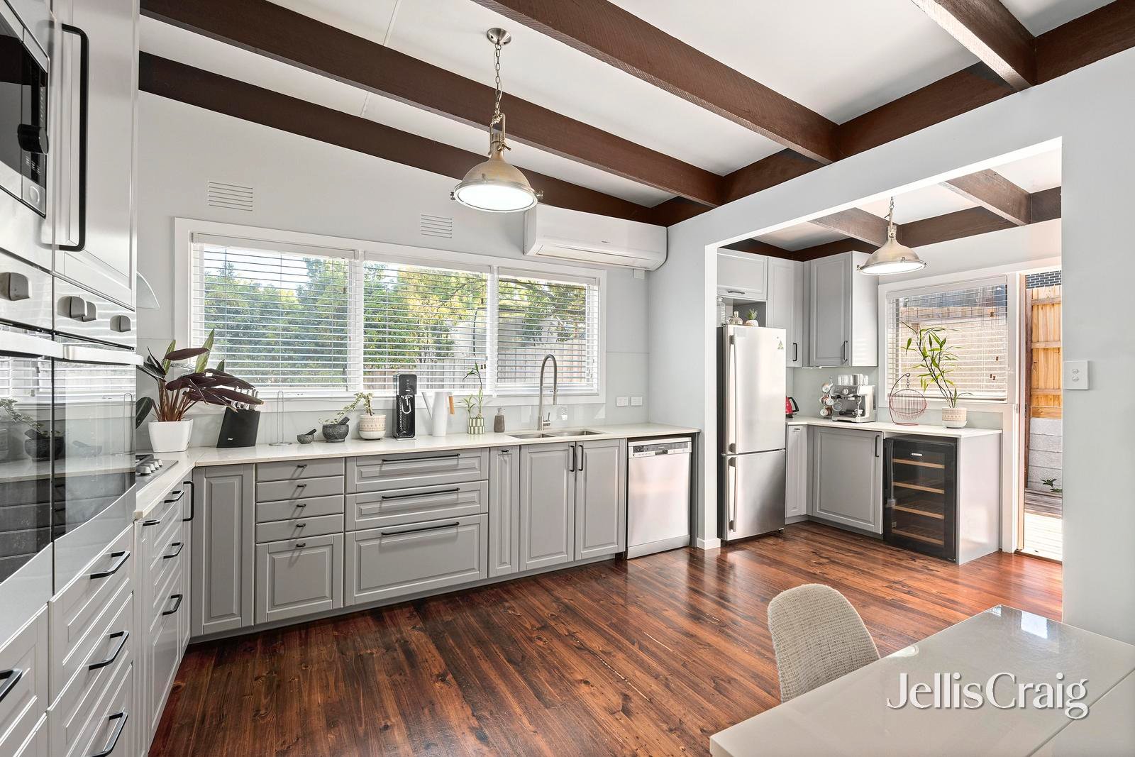 46 Huntingdale Drive, Chirnside&nbsp;Park image 4