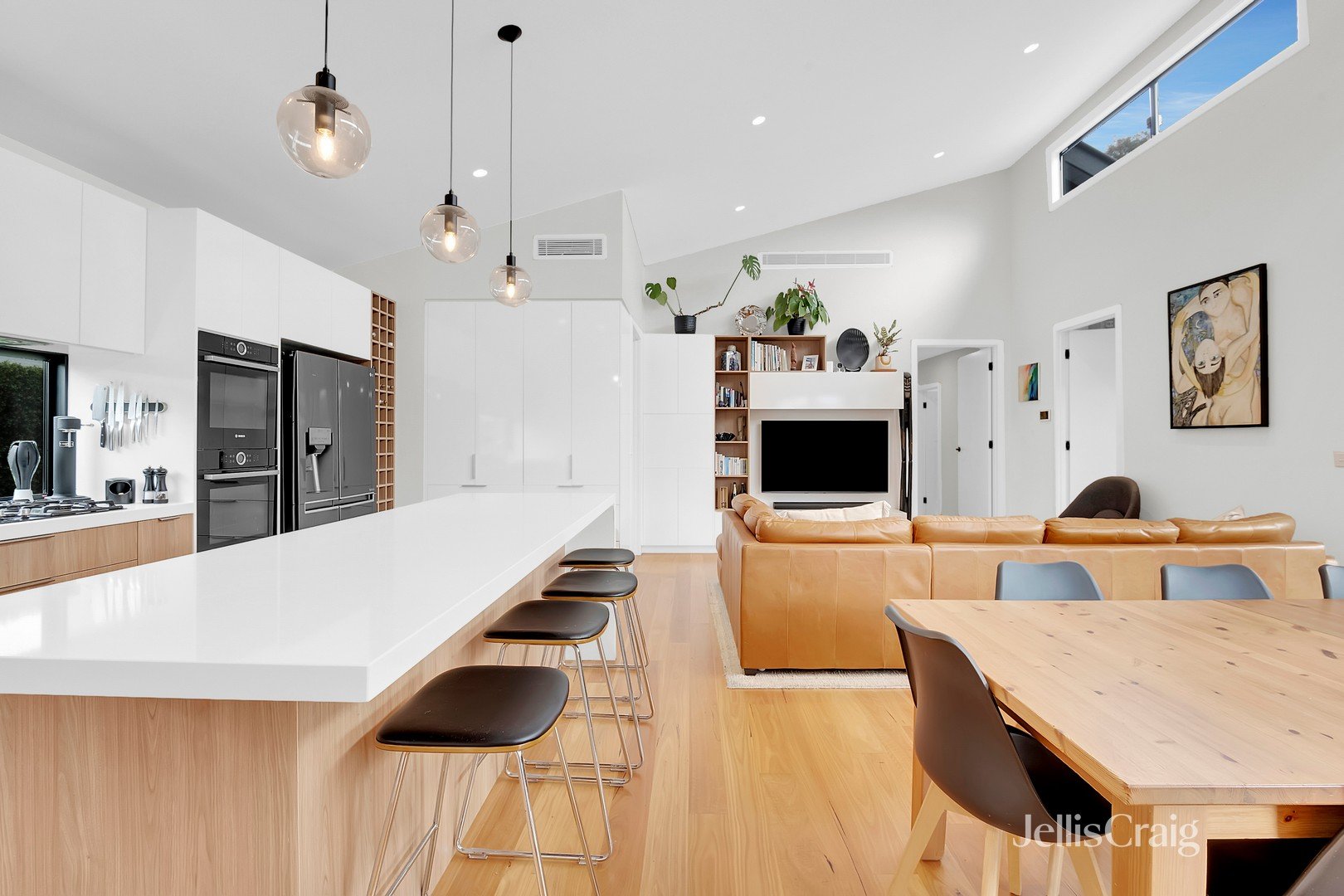 46 Kerferd Street, Coburg image 4