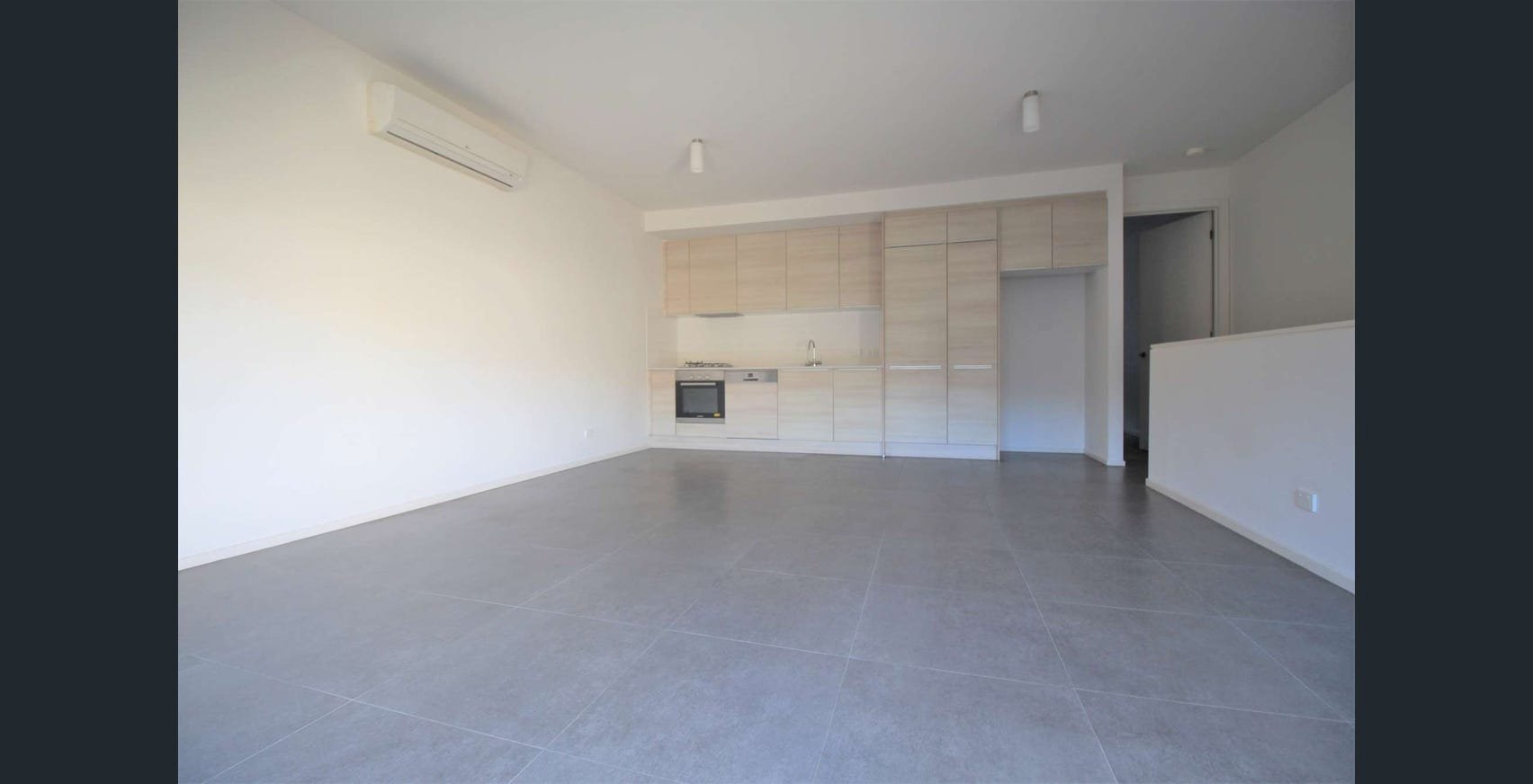 46 Lakeside Crescent, Keilor East image 7