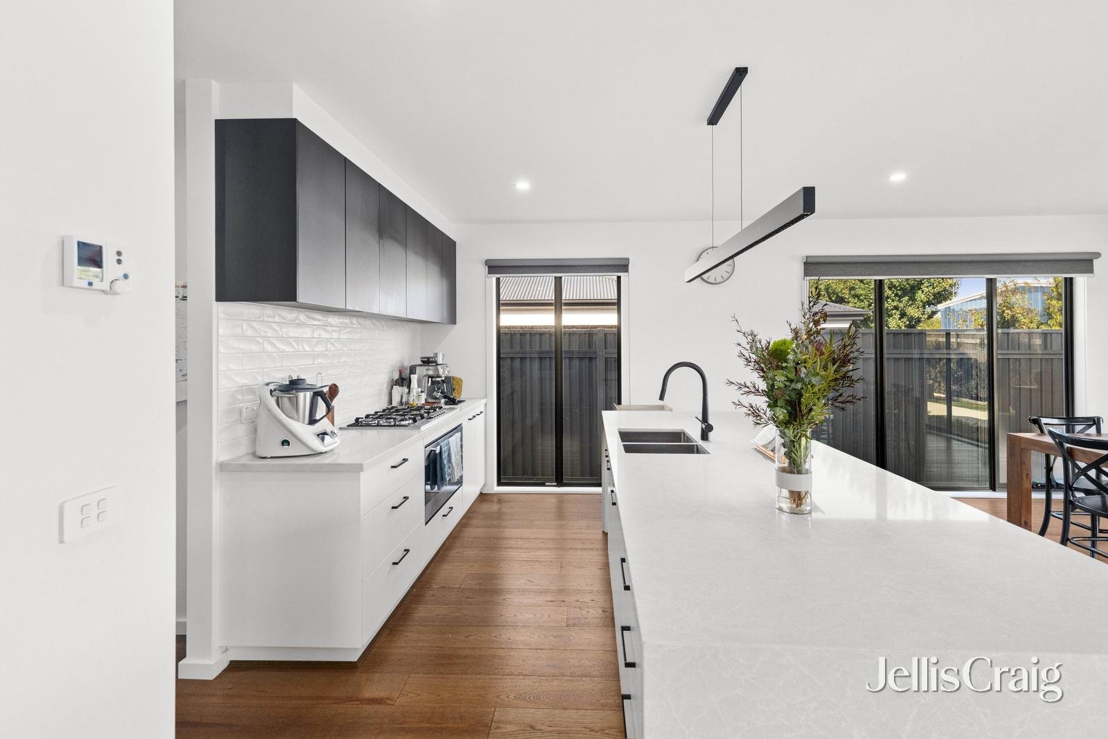 46 Mary Drive, Alfredton image 3