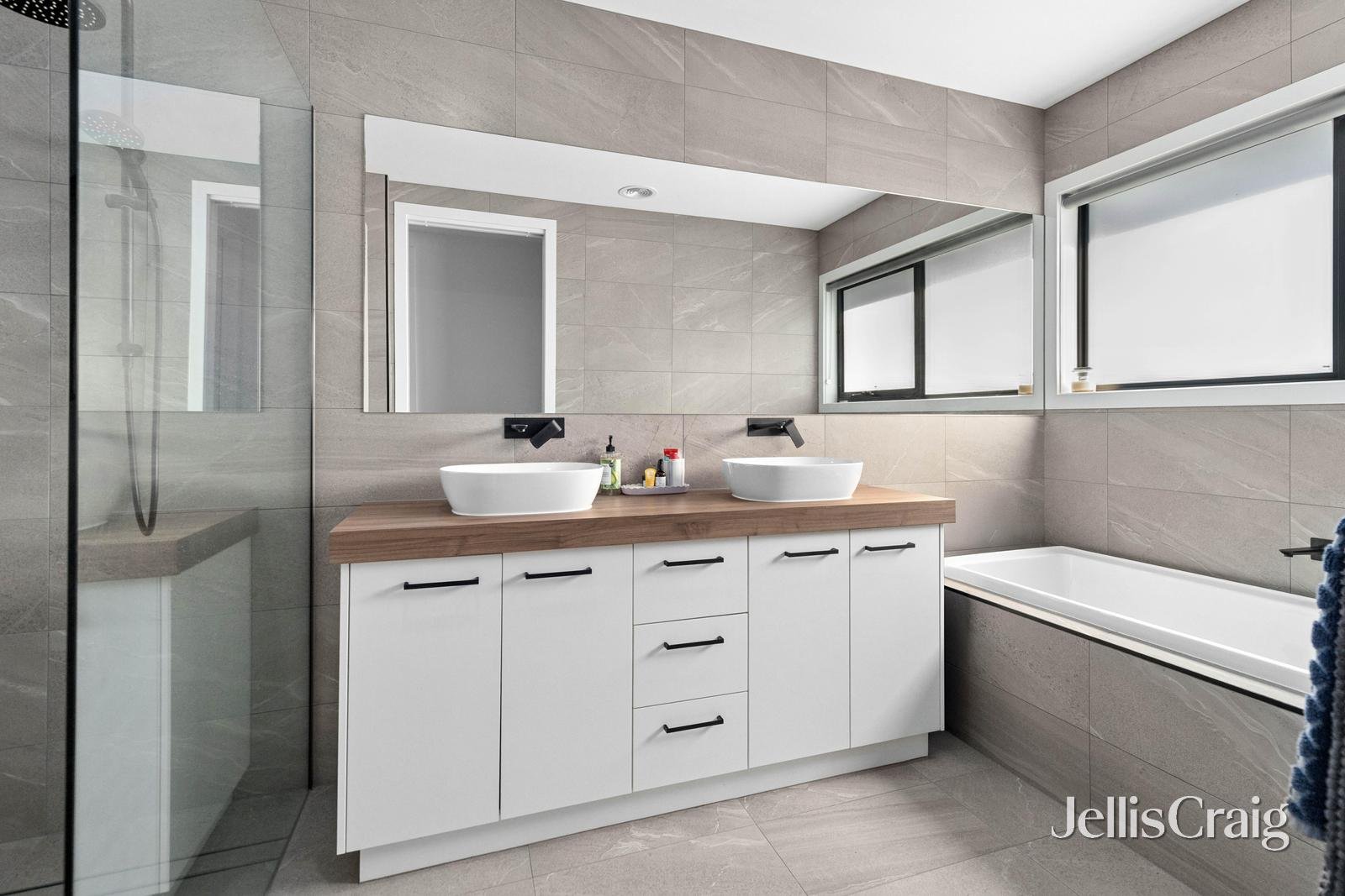 46 Mary Drive, Alfredton image 8