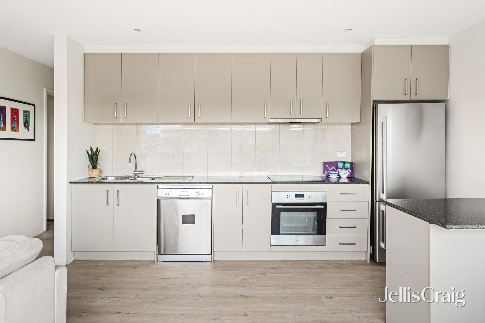 4/6 May Street, Cheltenham image 3