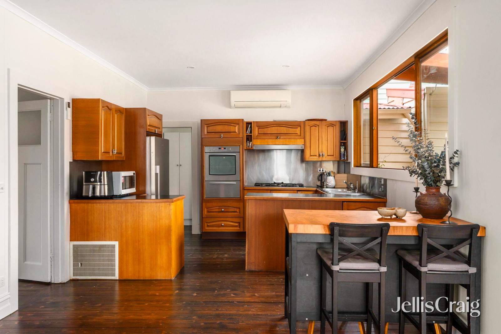 46 McCracken Street, Kensington image 6
