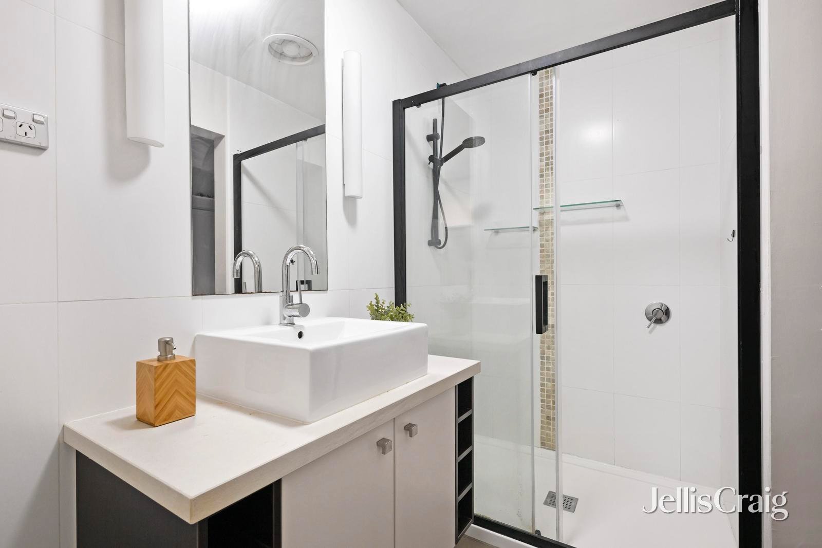 46 McKenzie Street, Doncaster&nbsp;East image 9