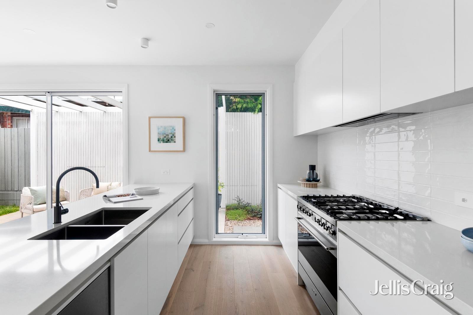 46 Miller Street, Highett image 4