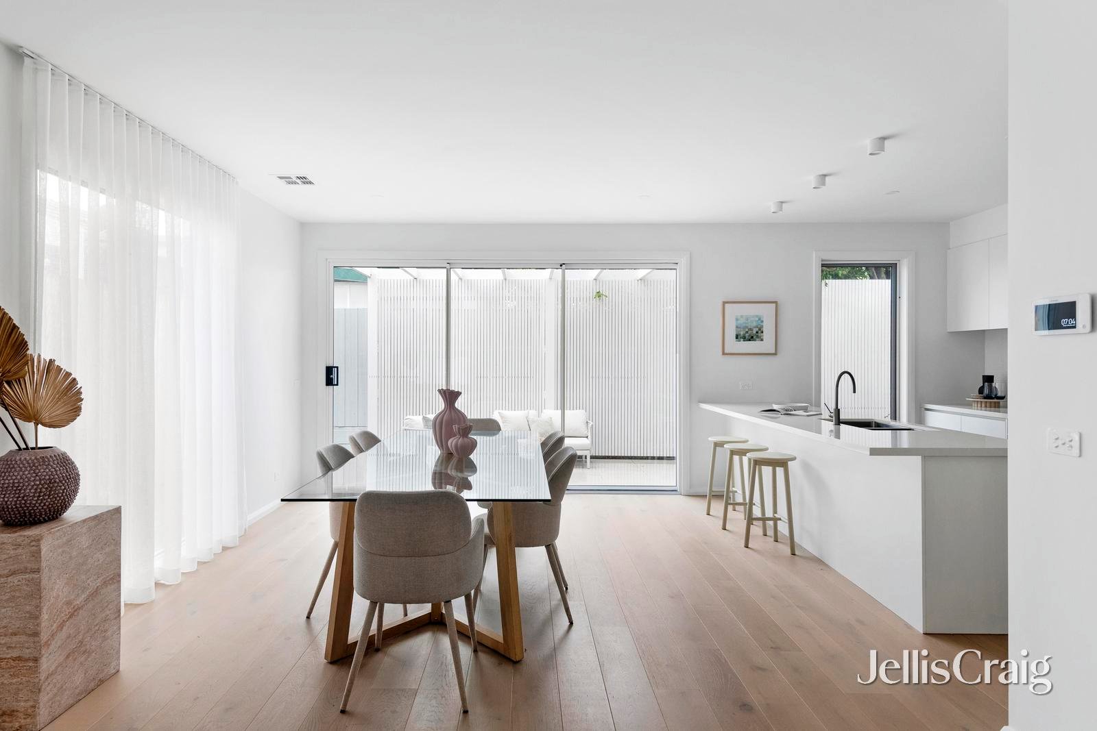 46 Miller Street, Highett image 6